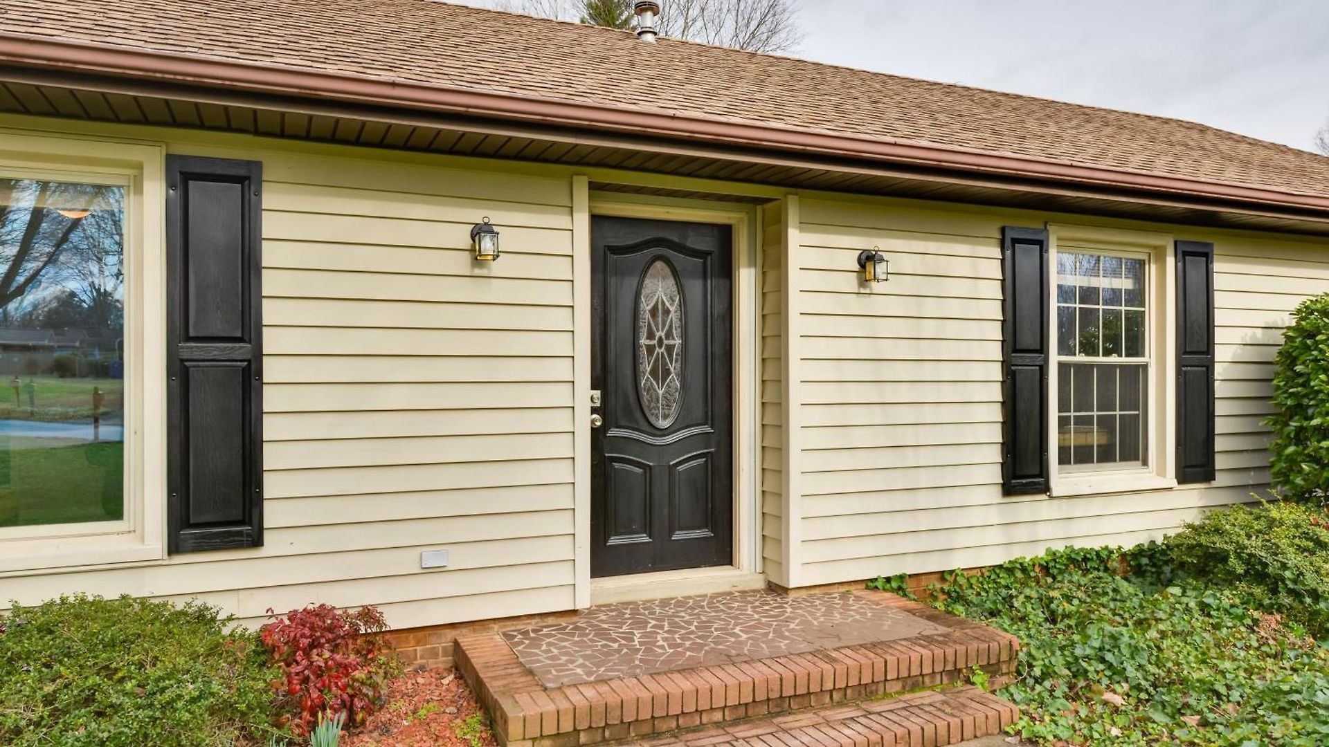 Cozy W/ Fenced Yard < 1 Mi Downtown Matthews!