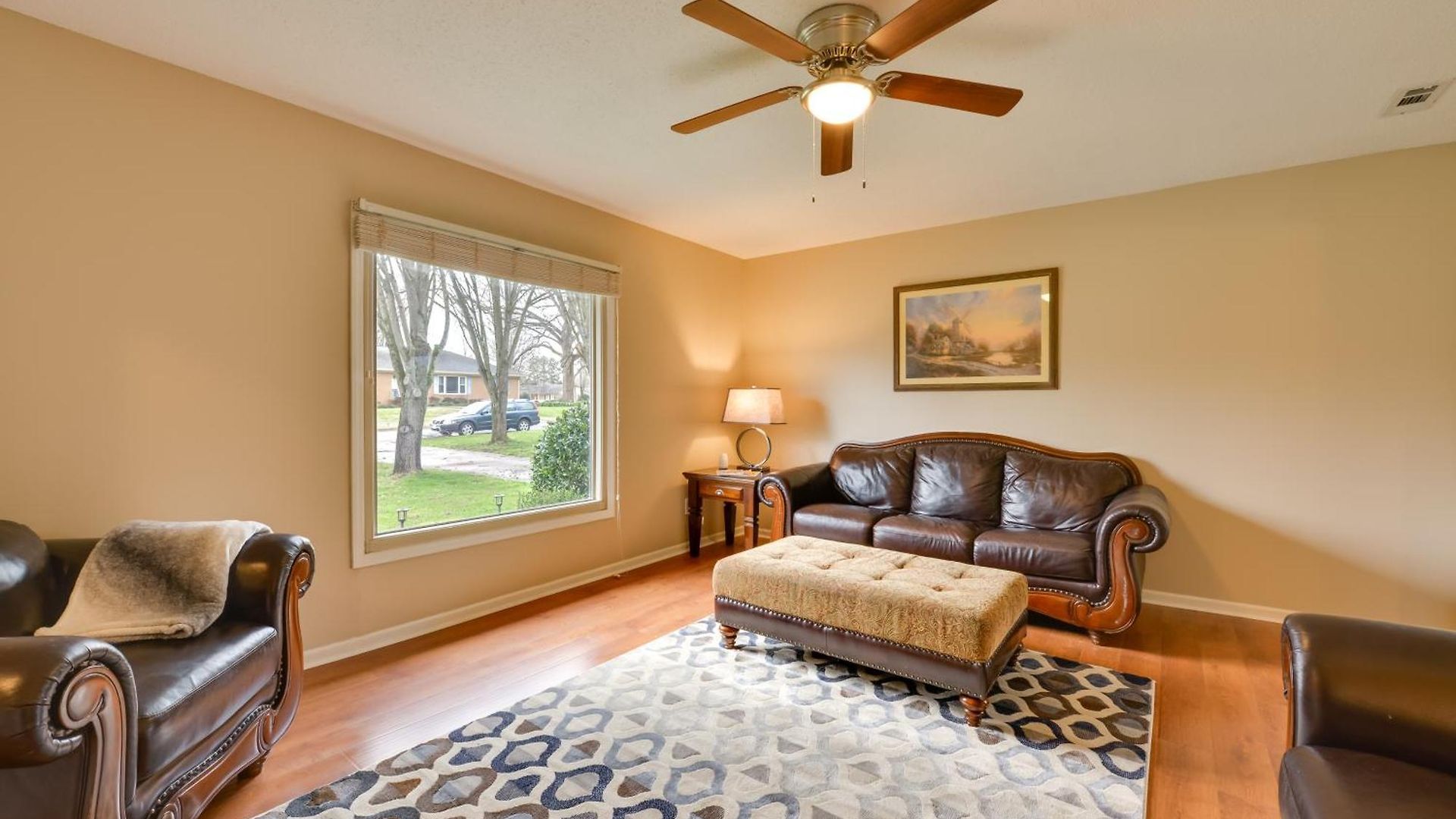 Cozy W/ Fenced Yard < 1 Mi Downtown Matthews! Holiday home