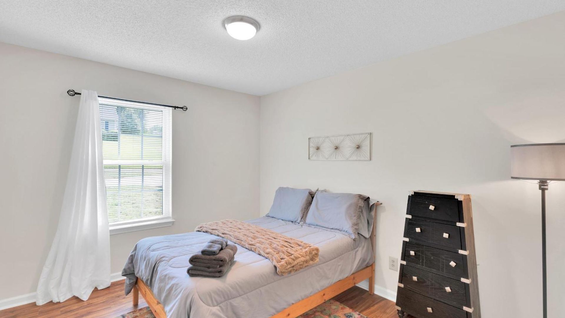 Pet-friendly 3br - Near Hospitals - Bbq - Deck Holiday home *