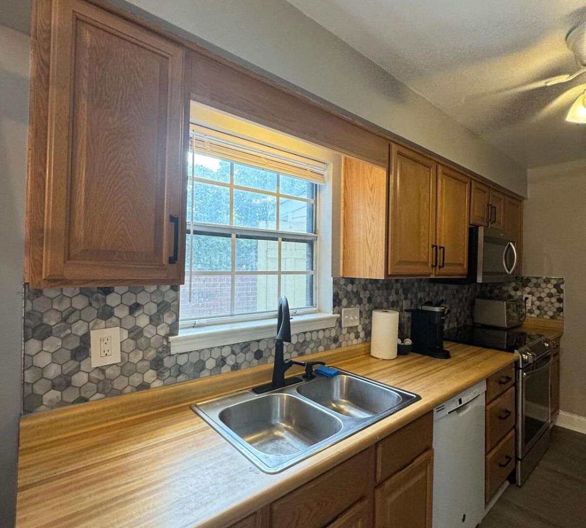 3 Bedroom Town Charlotte