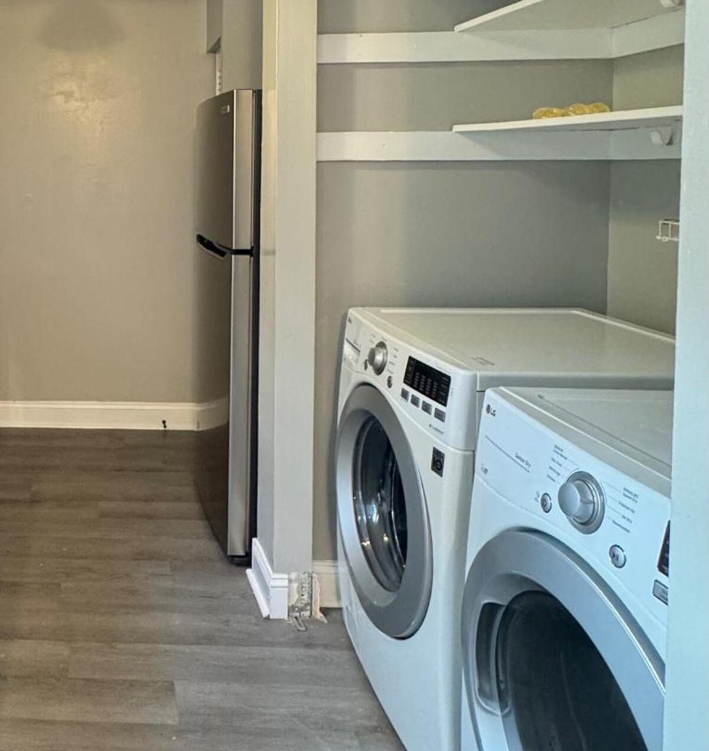 3 Bedroom Town Apartment *