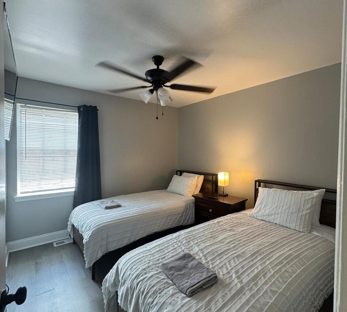 3 Bedroom Town Apartment *