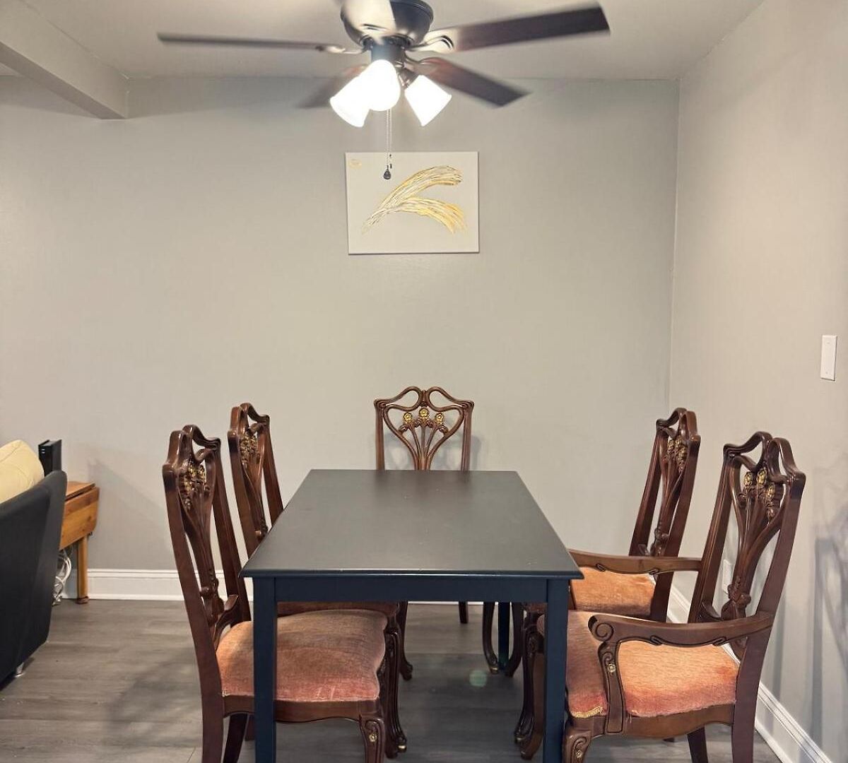 Apartment 3 Bedroom Town