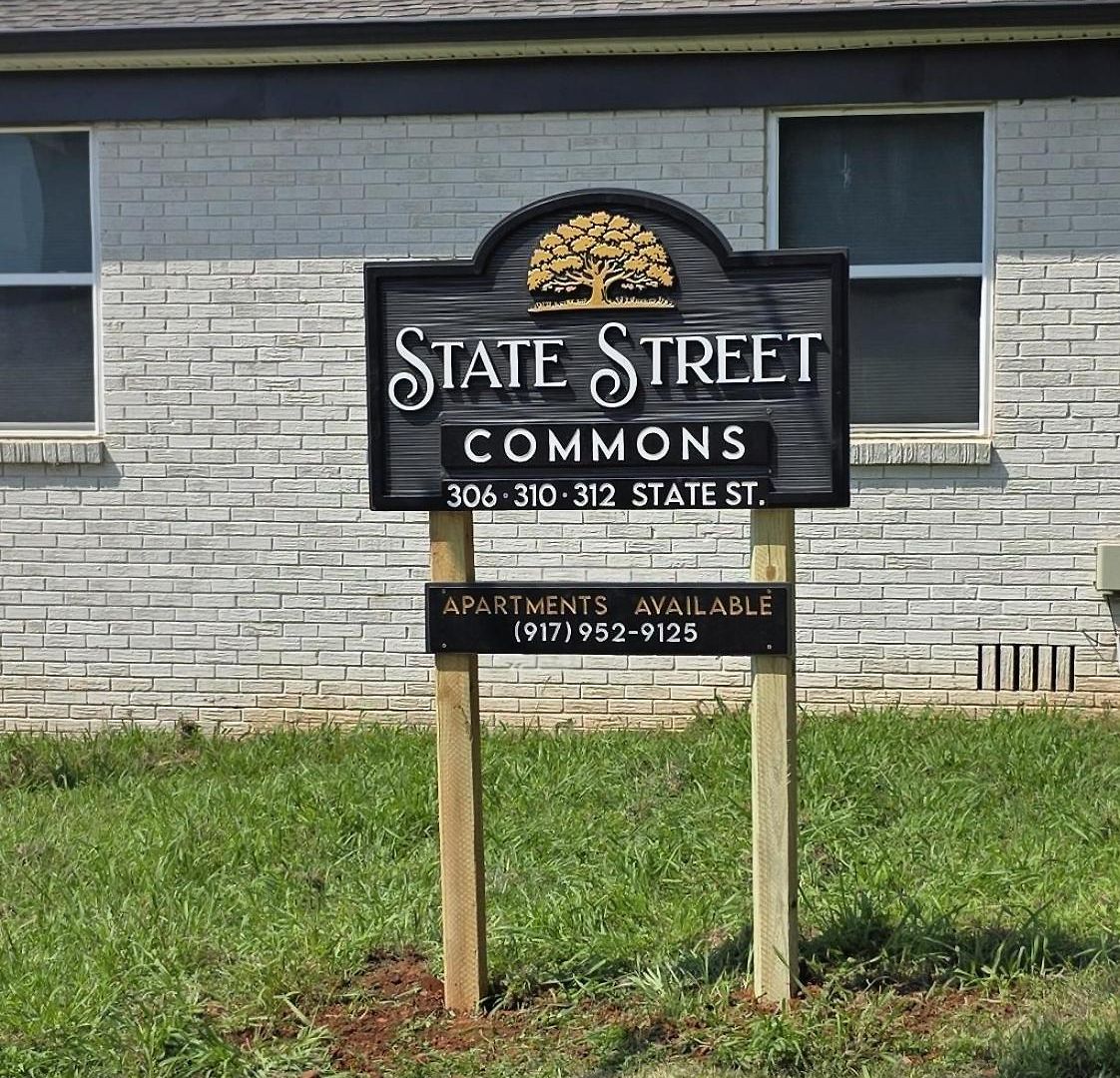 Apartment Sleek 2br Townhouse, Stones Throw To Uptown *