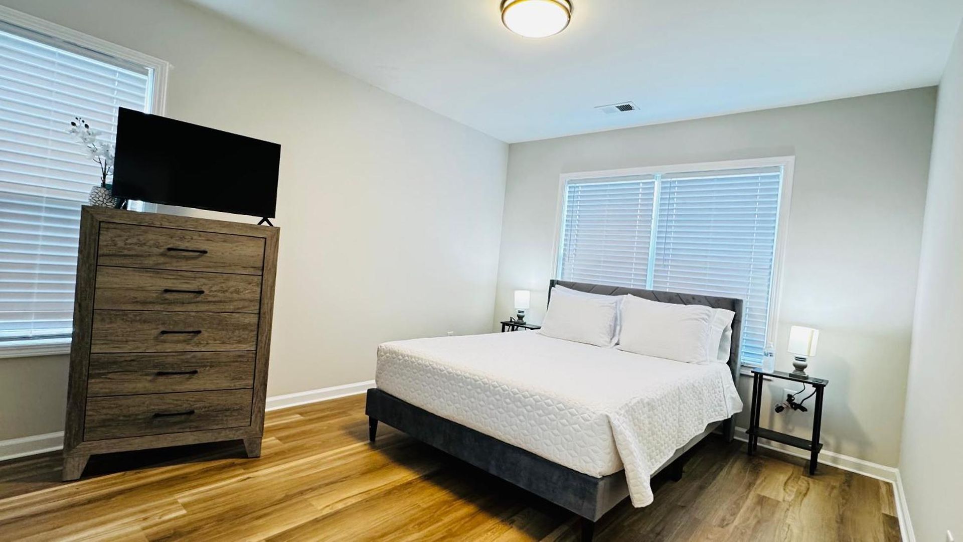 Vacay Escape, Private In With Shared Common Spaces Charlotte