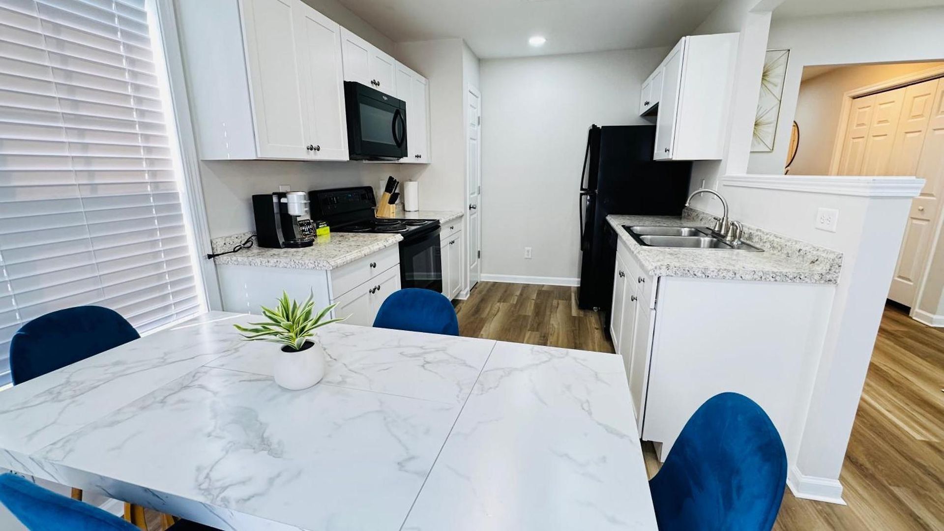 Vacay Escape, Private In With Shared Common Spaces Homestay Charlotte