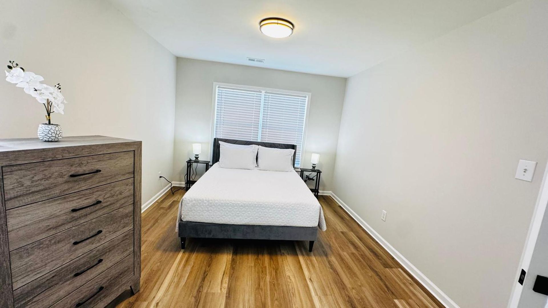 Vacay Escape, Private In With Shared Common Spaces Charlotte