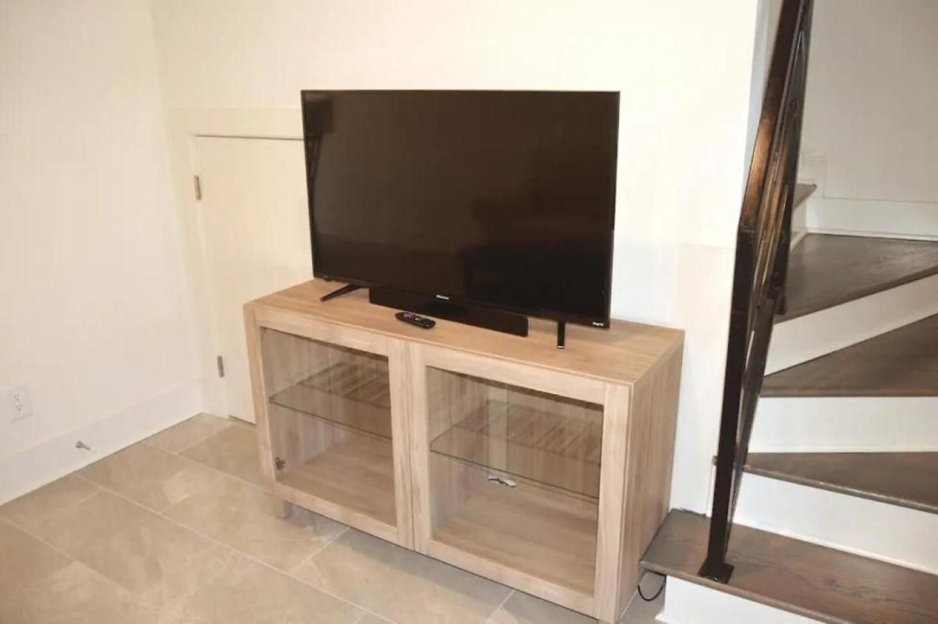 Apartment Chic 2br Townhouse With Smart Tv Close To