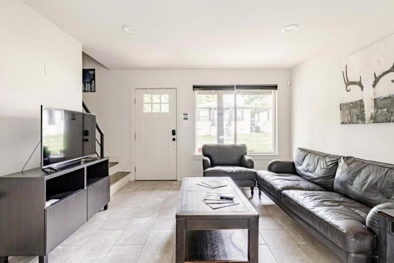 Apartment Chic 2br Townhouse With Smart Tv Close To
