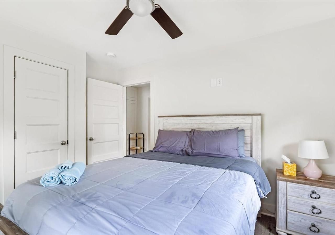 Apartment Uptown Nest By Stadium, Convention Center & Arena