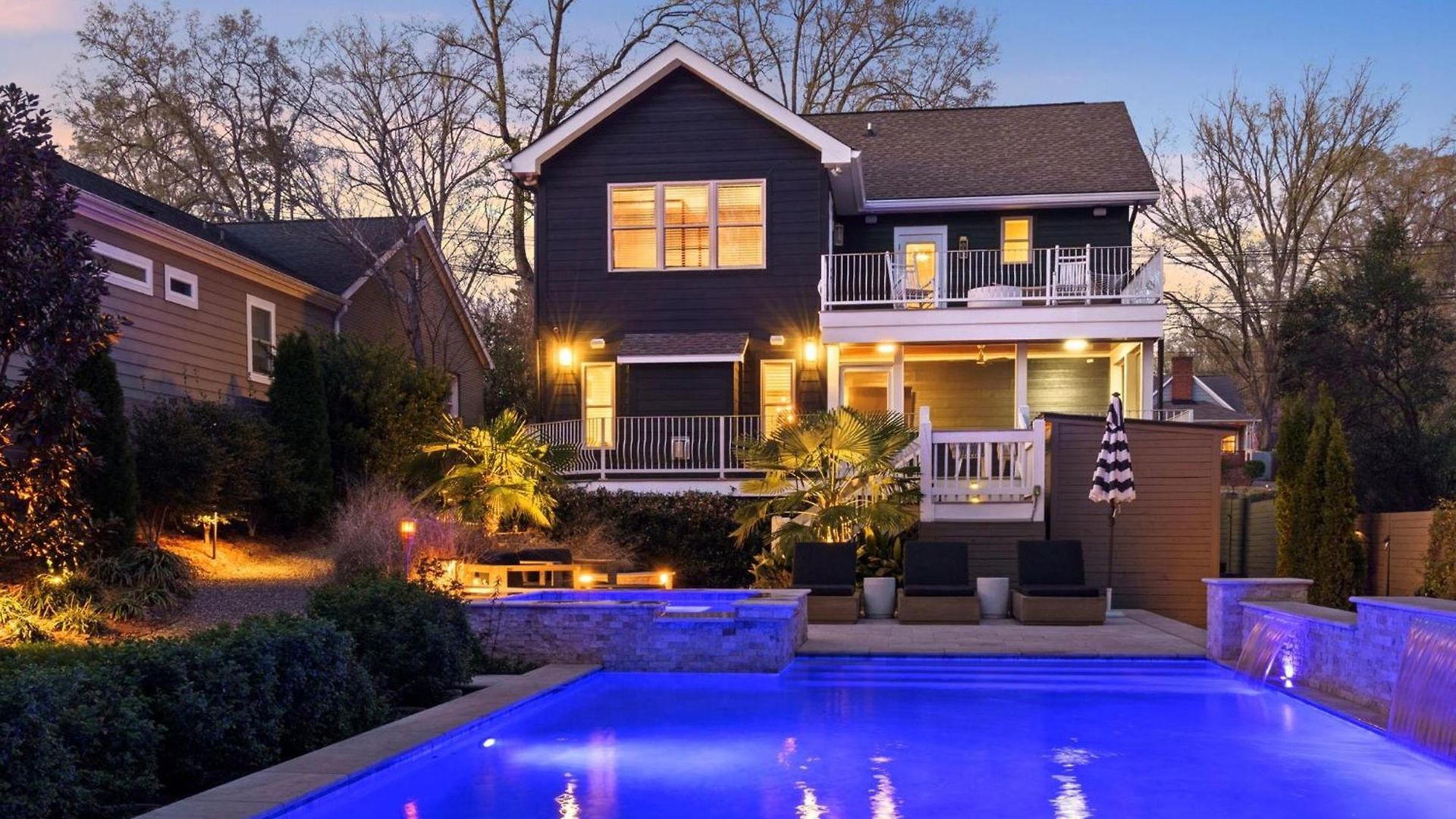 Commonwealth House Holiday home Charlotte