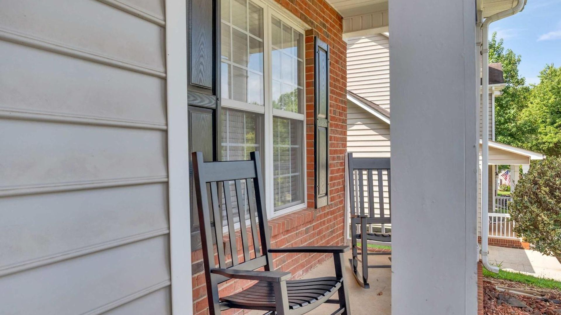 Updated Area With Hot Tub Near Your Perfect Retreat * Charlotte
