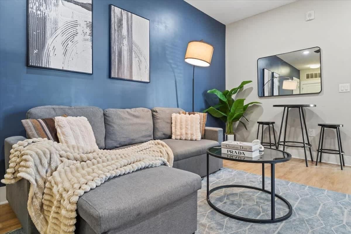Luxe 1br In Waverly *