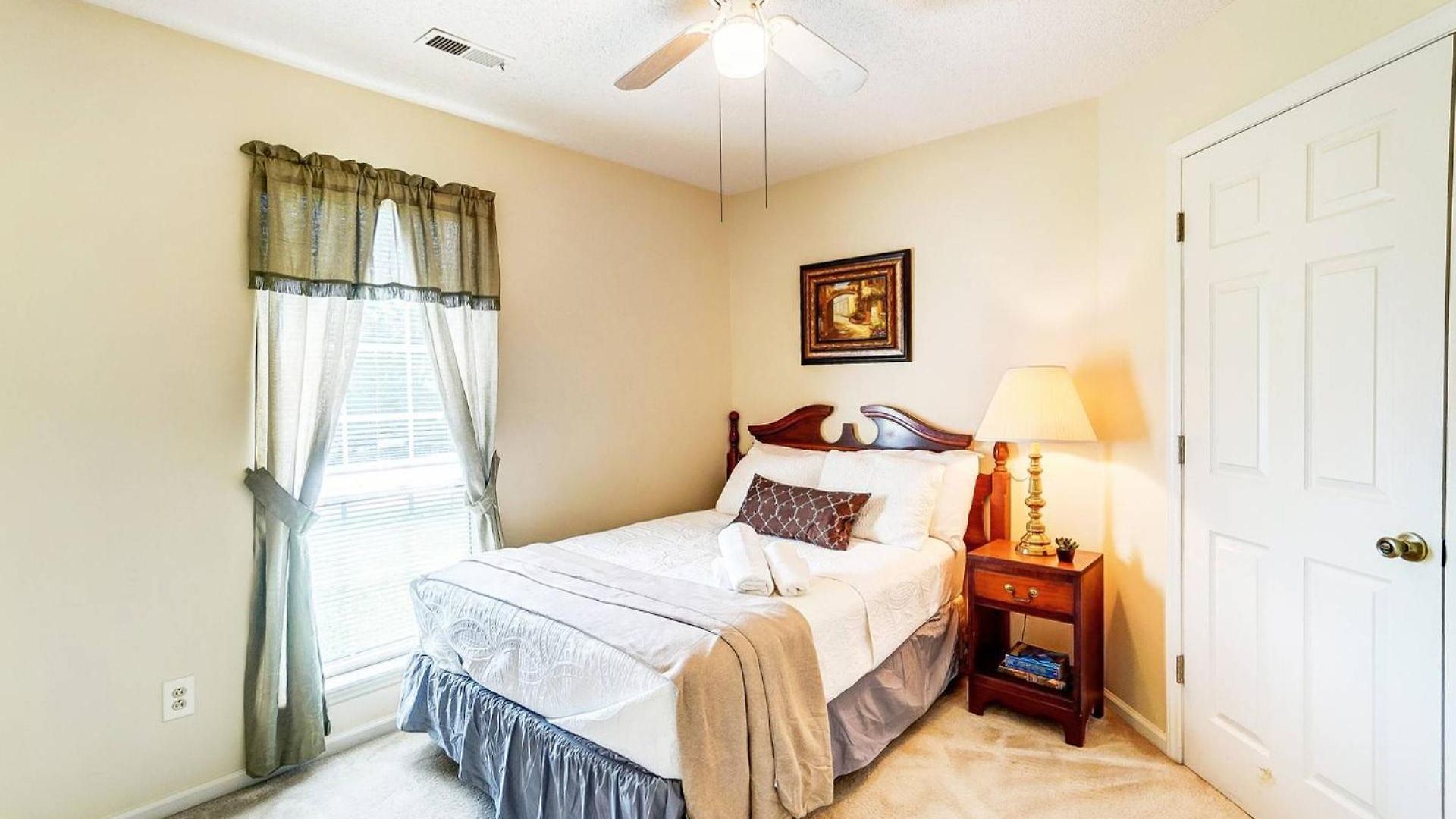 University City Villa *