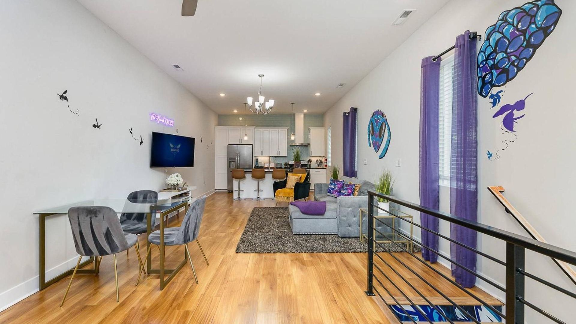 Queen City's Den Nest Uptown * Charlotte