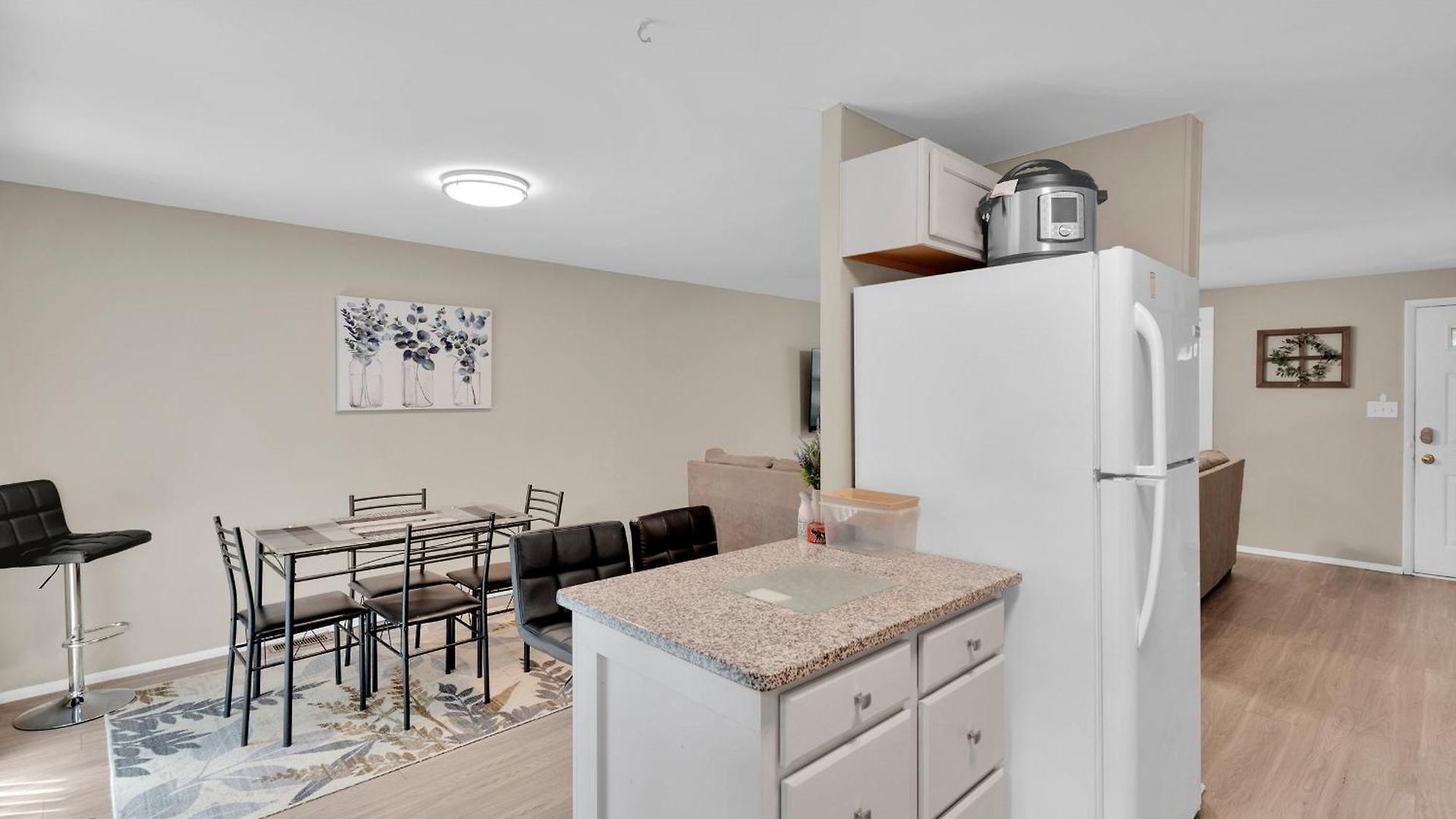 Holiday home Spacious Uptown 3br - Game - Deck - Kingbed Charlotte