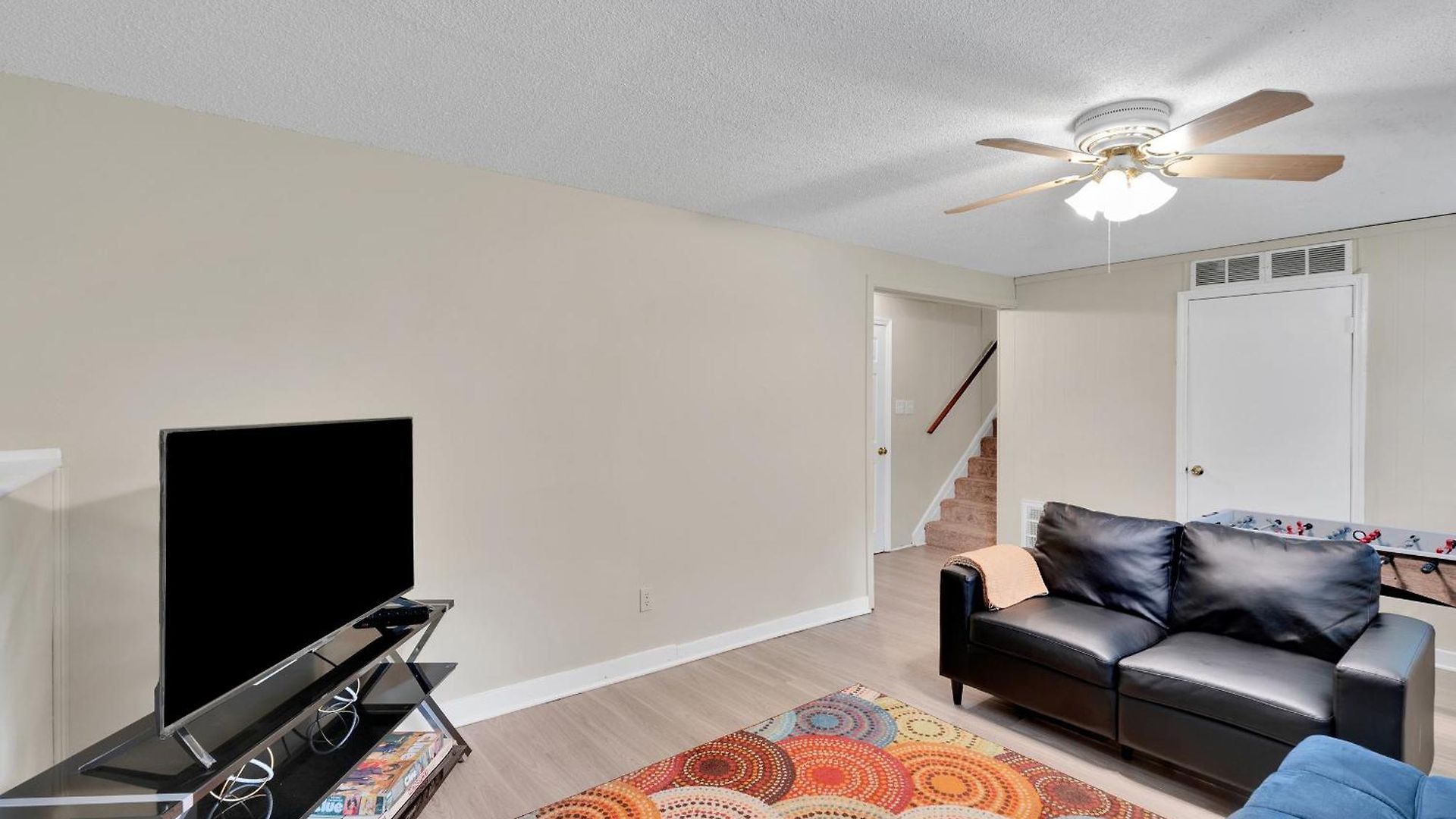Spacious Uptown 3br - Game - Deck - Kingbed Holiday home