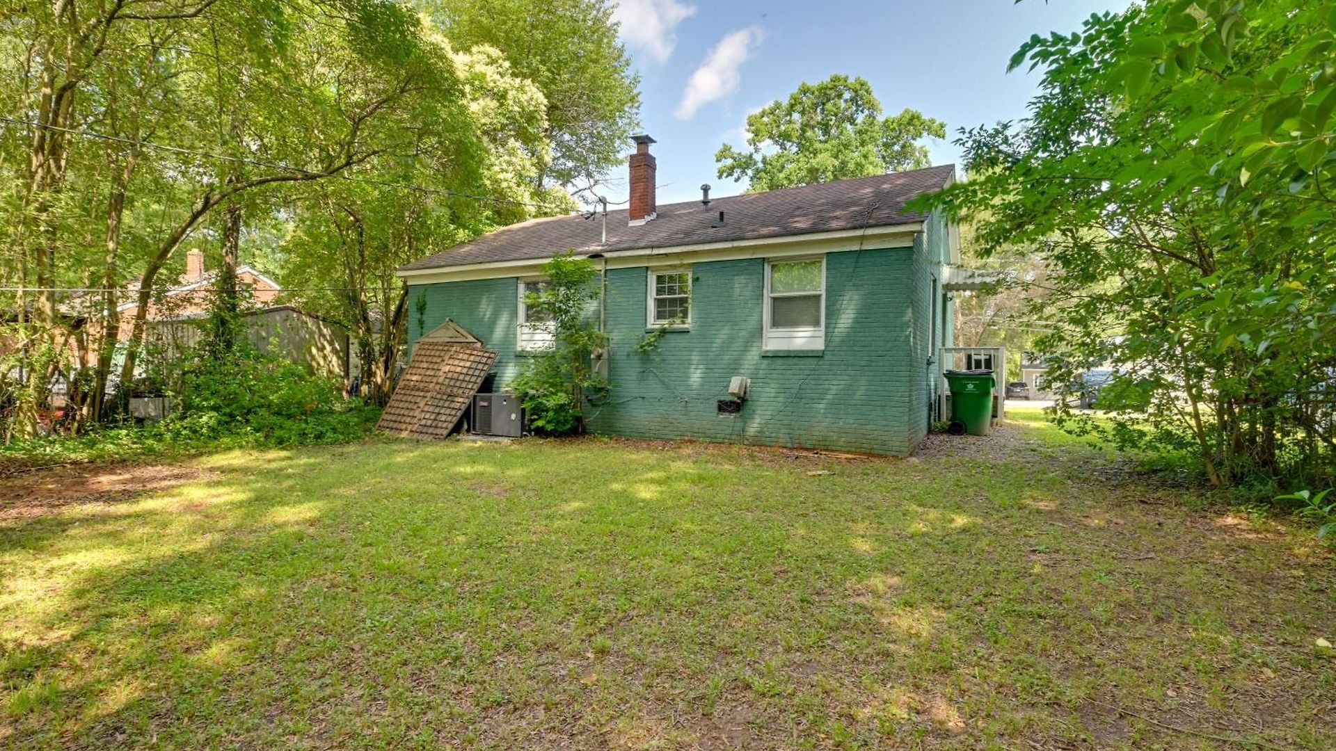 5 Mi To Uptown: Hideaway W/ Yard * Charlotte