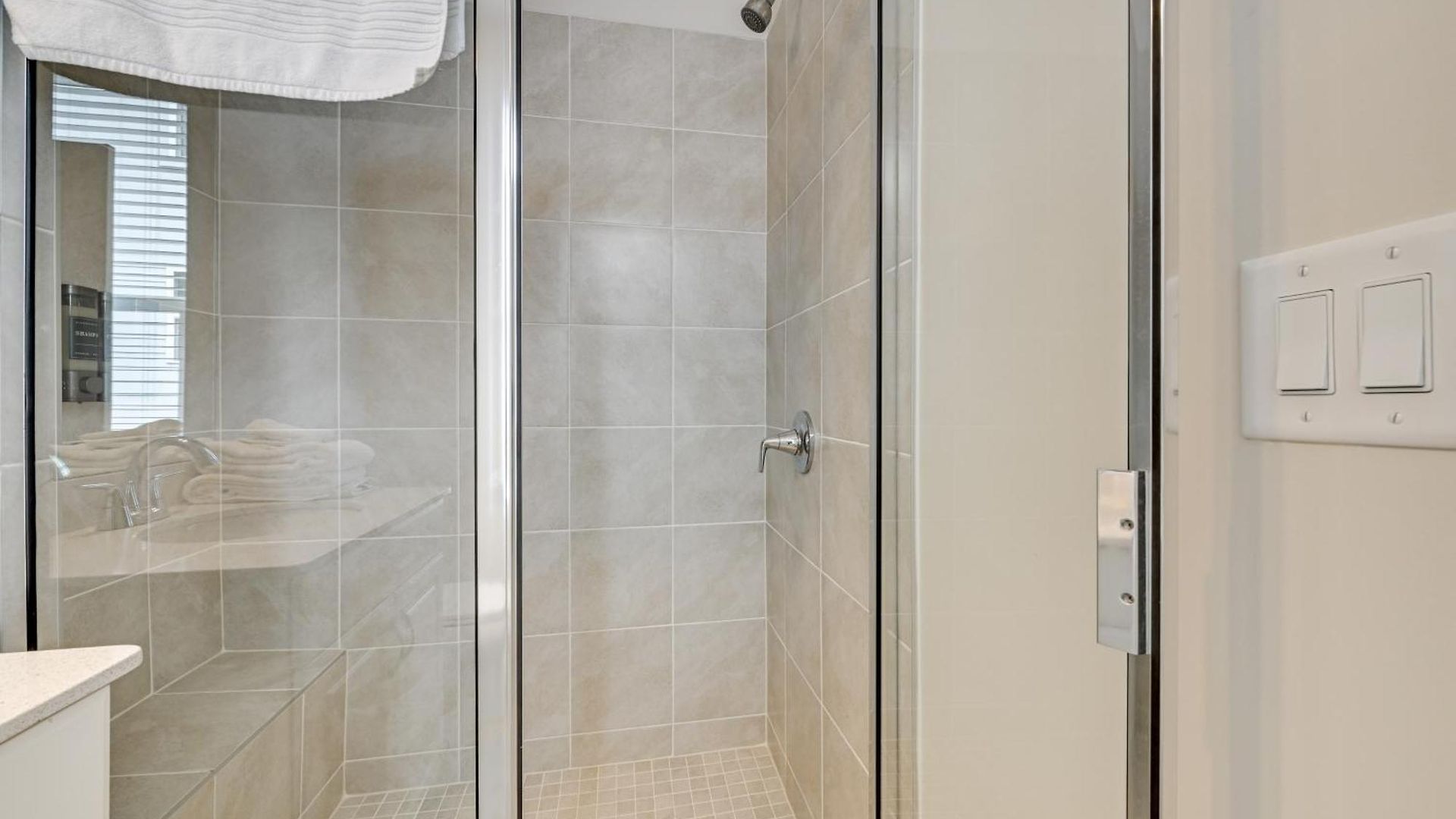 2 Mi To Uptown Charlotte: Family Townhome! Charlotte