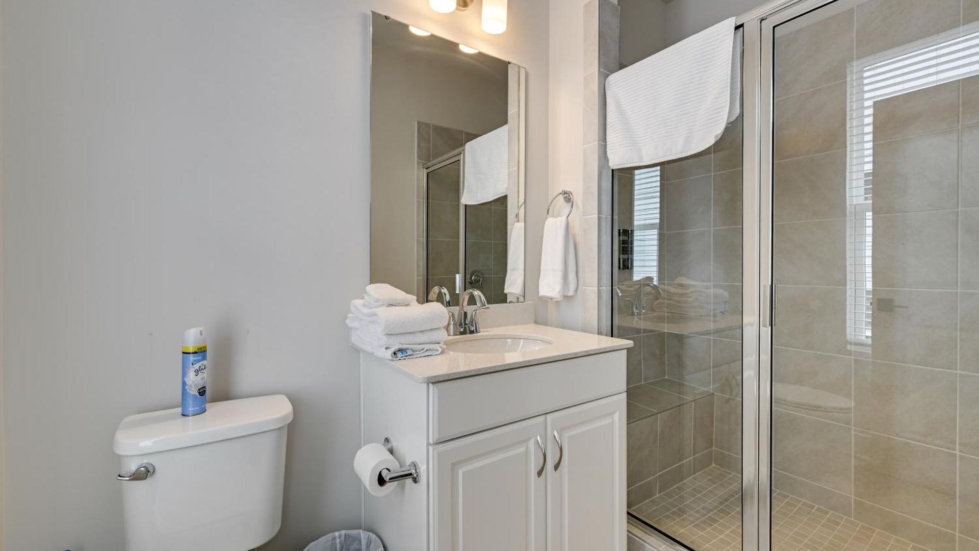 2 Mi To Uptown Charlotte: Family Townhome! Charlotte