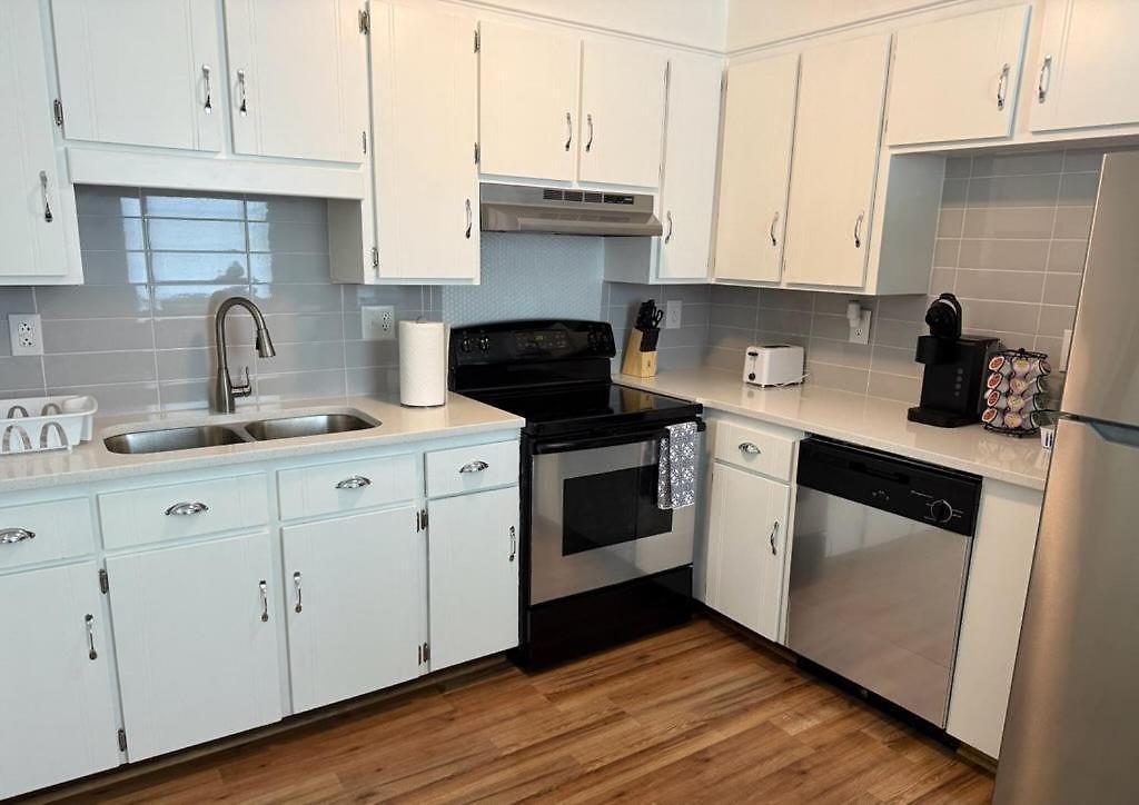 Dukehaven Near Northlake, Uptown, Route To Airport Holiday home