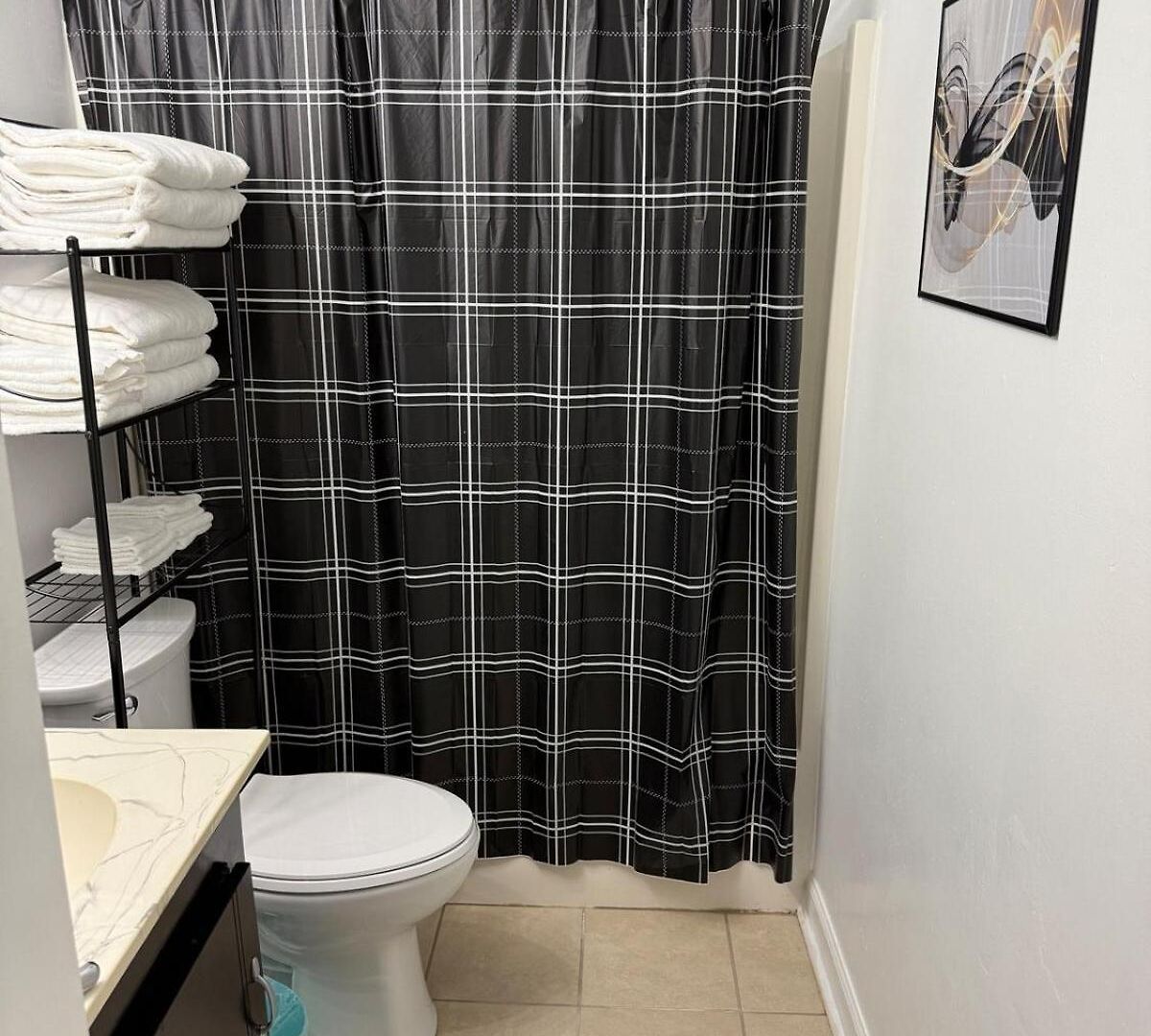 Dukehaven Near Northlake, Uptown, Route To Airport *