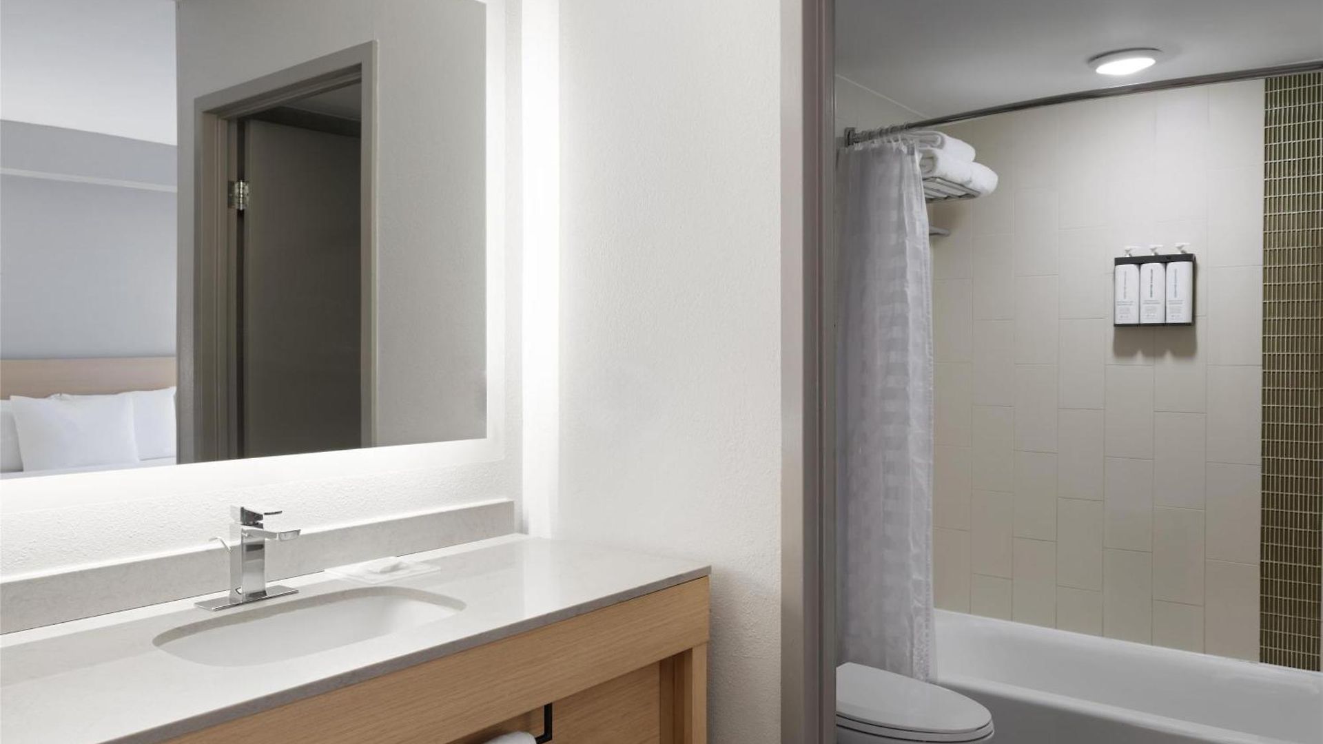 Hyatt Place Arrowood Charlotte
