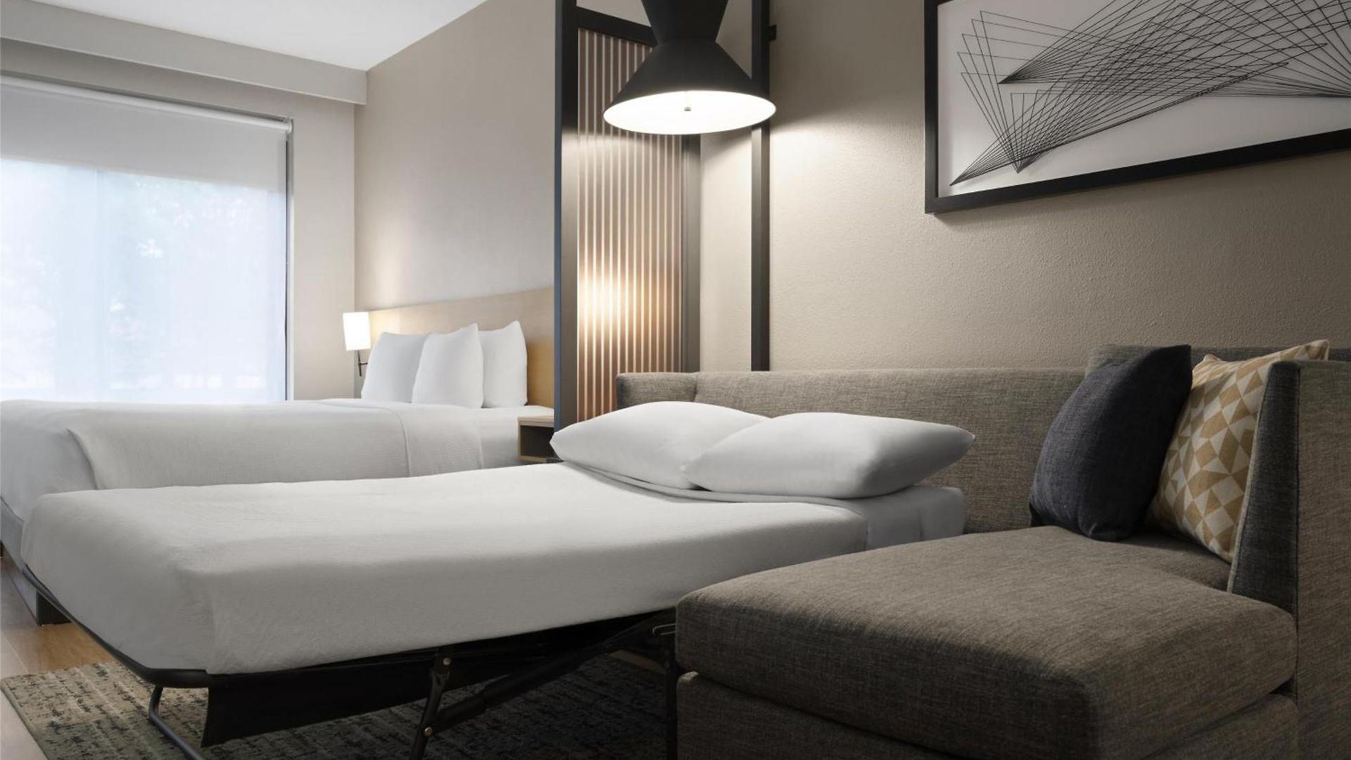 Hyatt Place Arrowood Hotel 3*