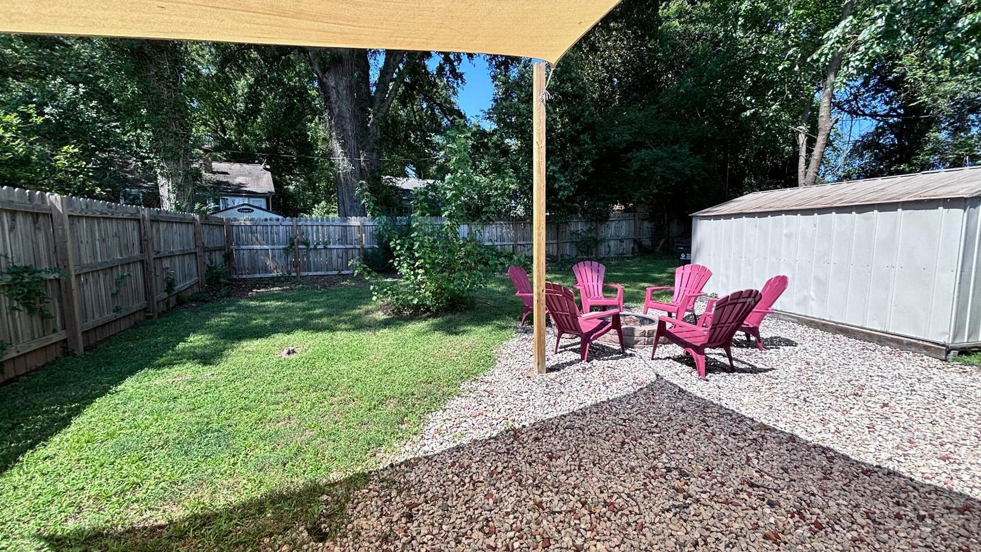 Charming 3 Bdrm In - 1 Mile To Uptown *