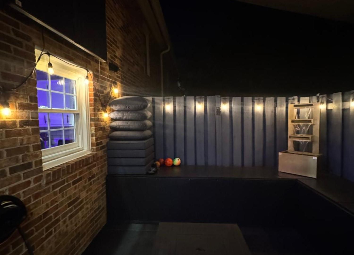 Luxurious Getaway At Js Place Holiday home