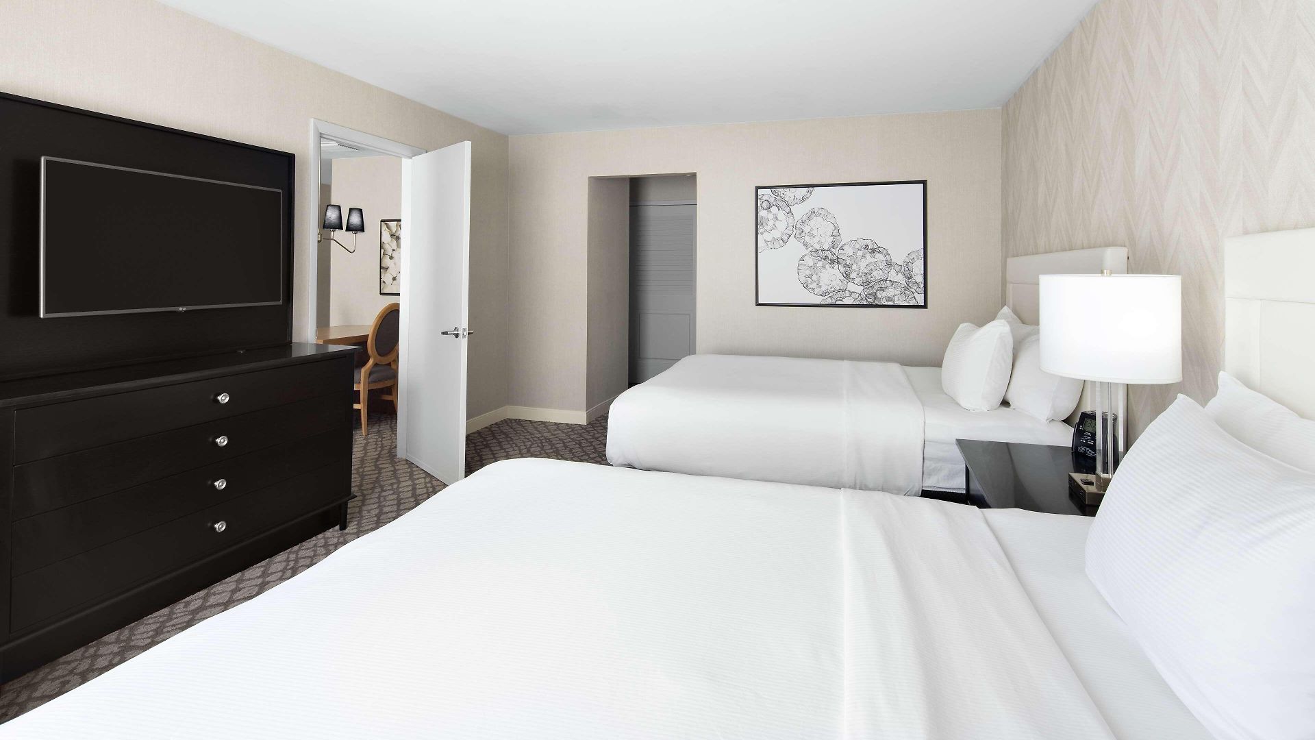 Doubletree By Hilton Charlotte/southpark 3*