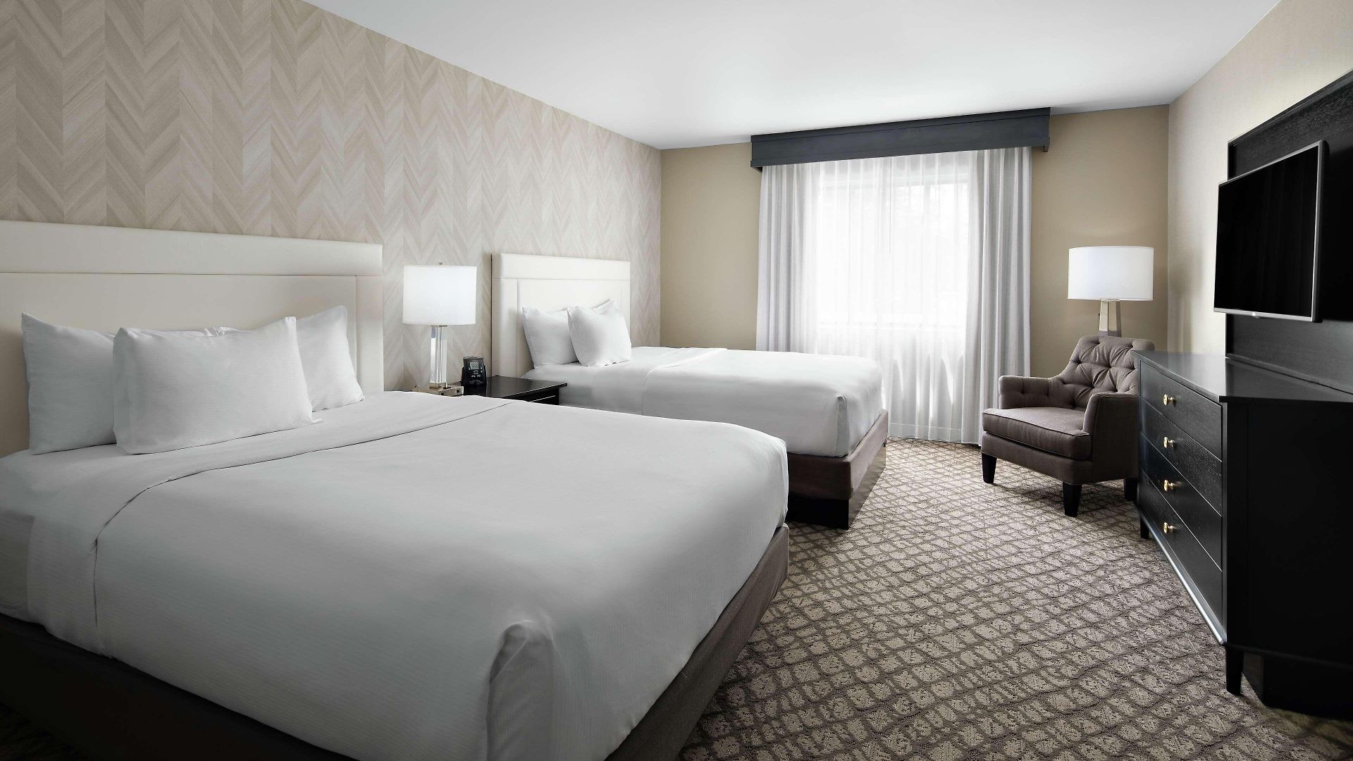 Doubletree By Hilton Charlotte/southpark Hotel 3*