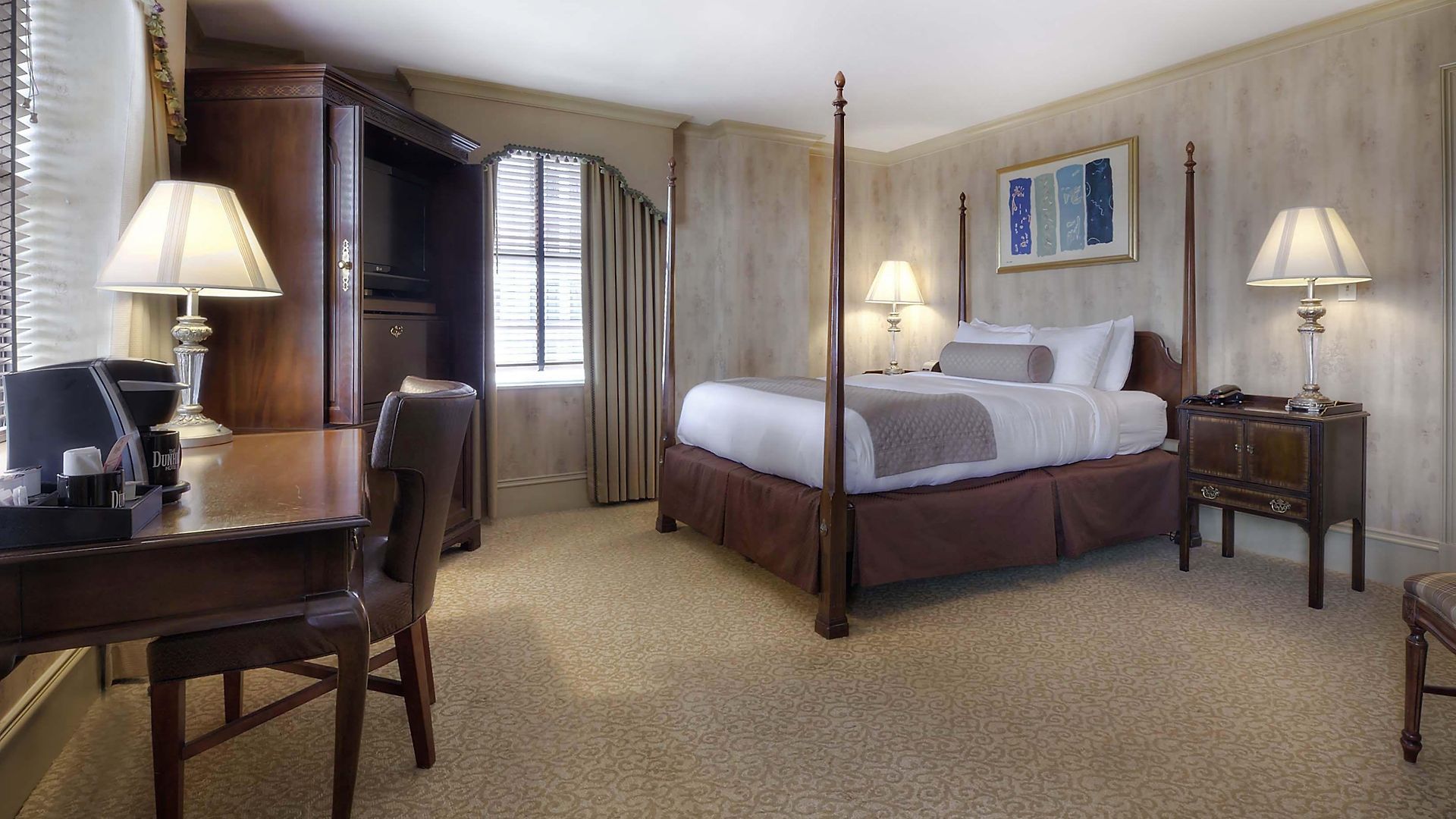 Hotel Dunhill