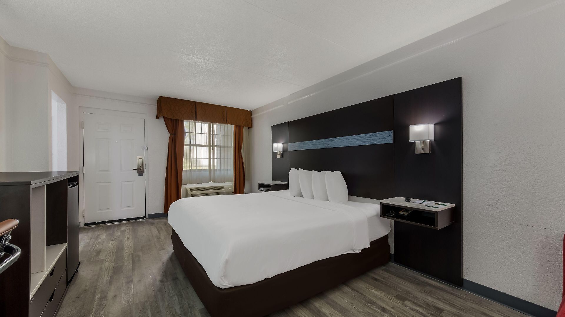 Hotel Quality & Airport 3*