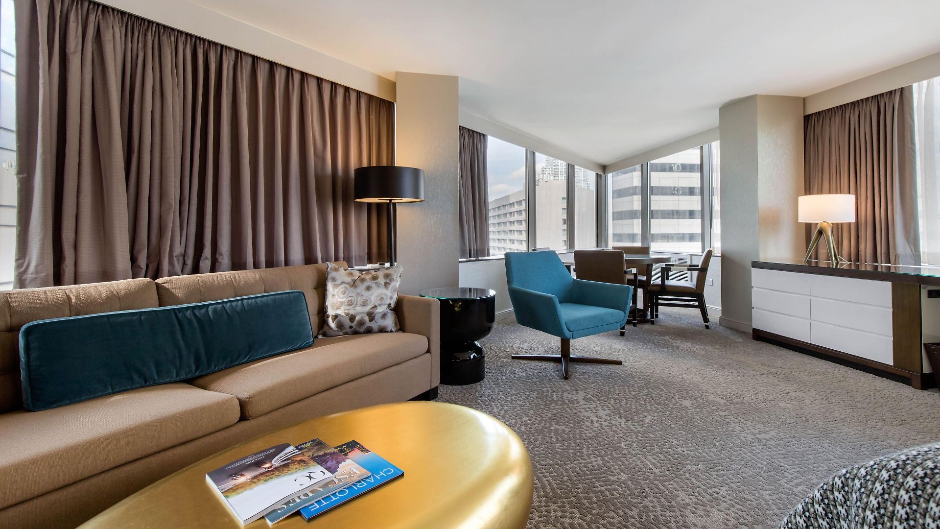 Omni 4* Charlotte