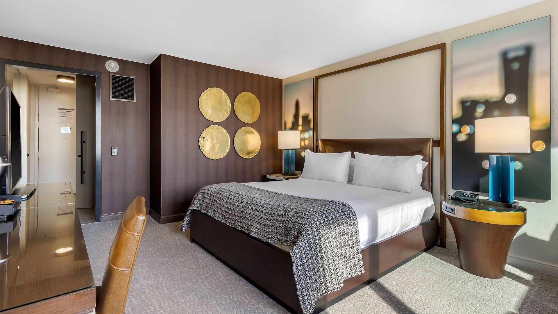 Omni 4* Charlotte