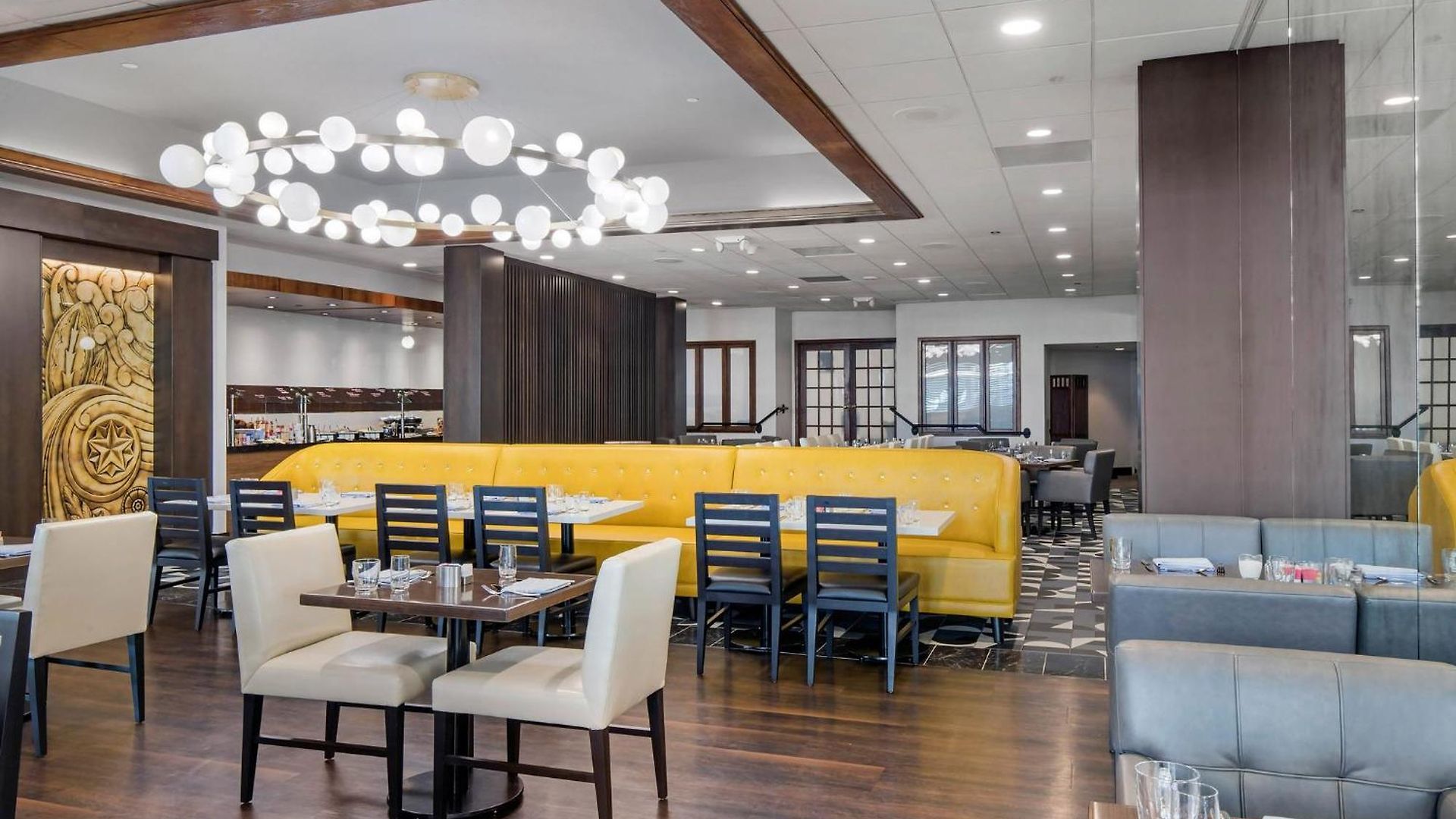 Omni 4* Charlotte