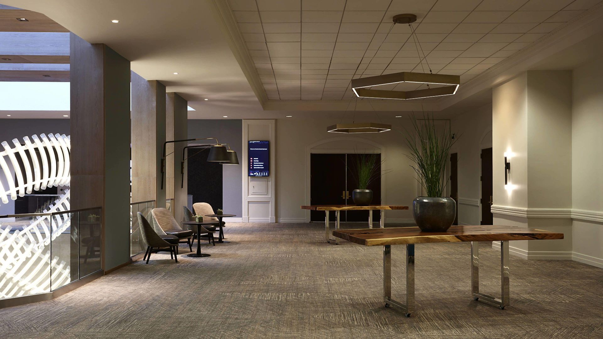 Marriott Center Hotel 4*