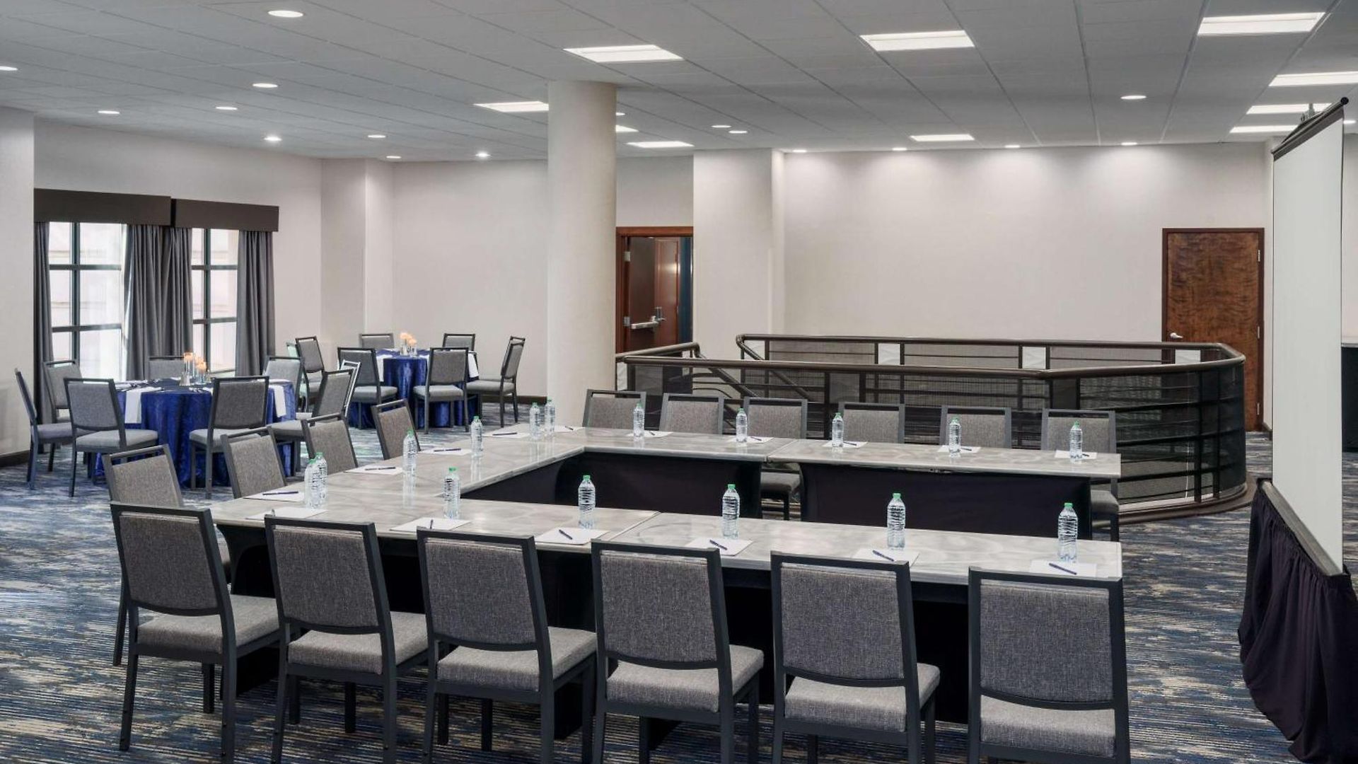 Hotel Doubletree By Hilton Center Charlotte