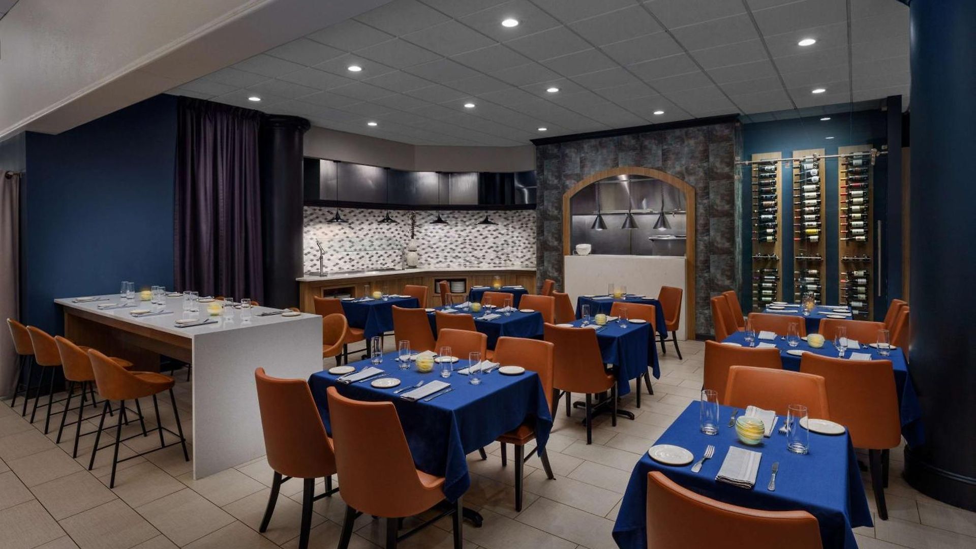 Doubletree By Hilton Center Hotel Charlotte