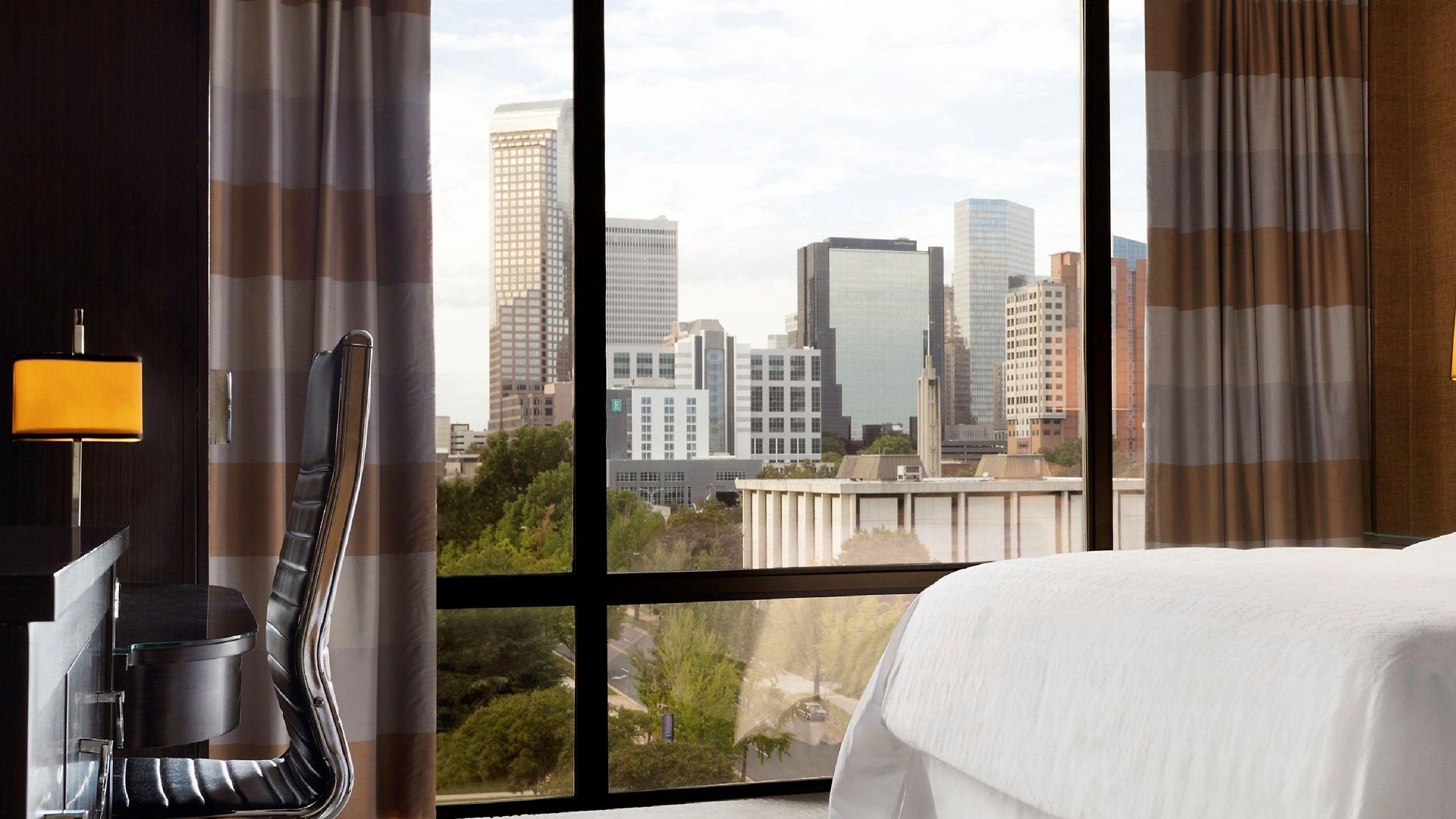 Sheraton Hotel 4*