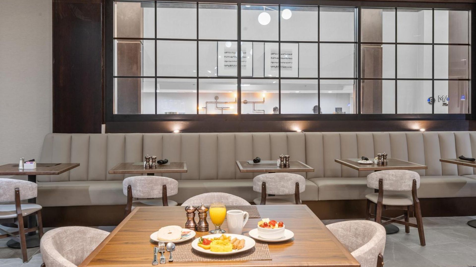 Hotel Doubletree By Hilton South Tyvola 4*