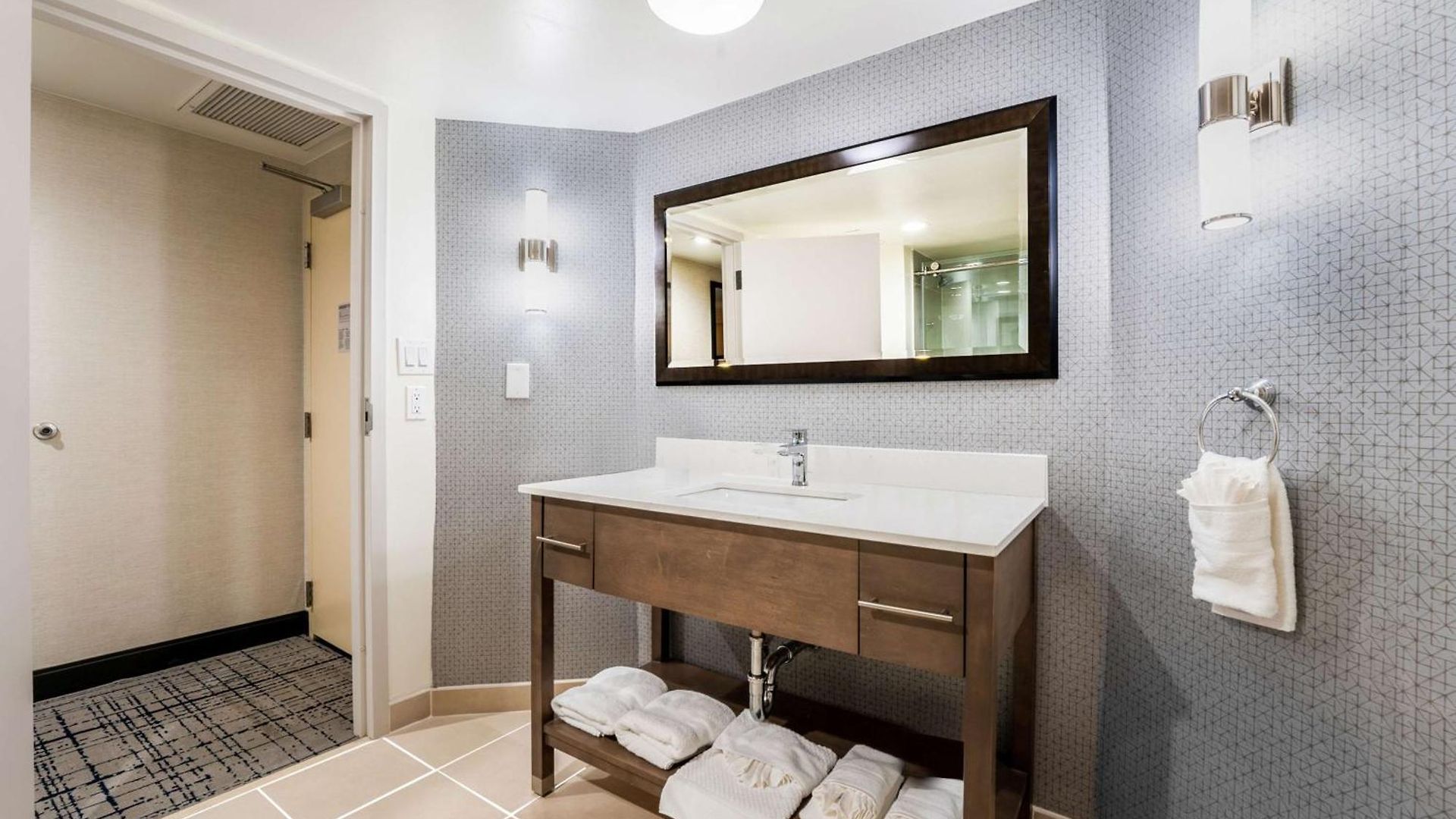 Doubletree By Hilton South Tyvola Hotel Charlotte