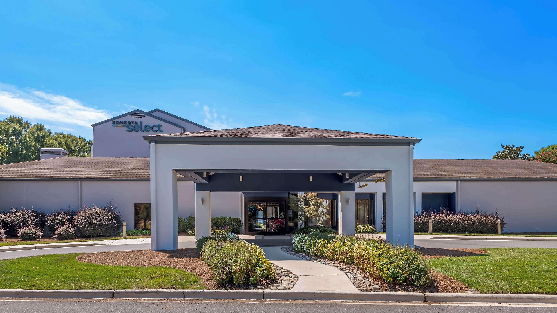 Sonesta Select Research Park 3*