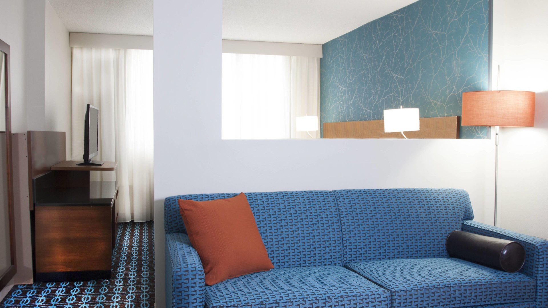 Fairfield & By Marriott Uptown Hotel
