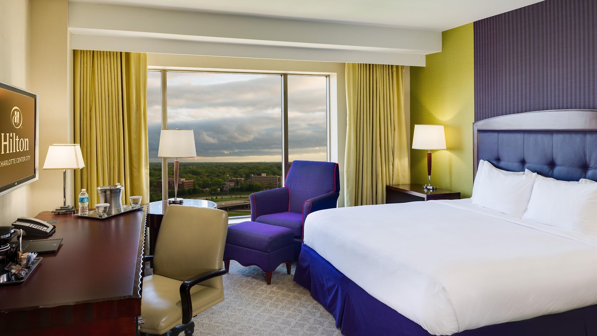 Hotel Hilton Uptown 4*