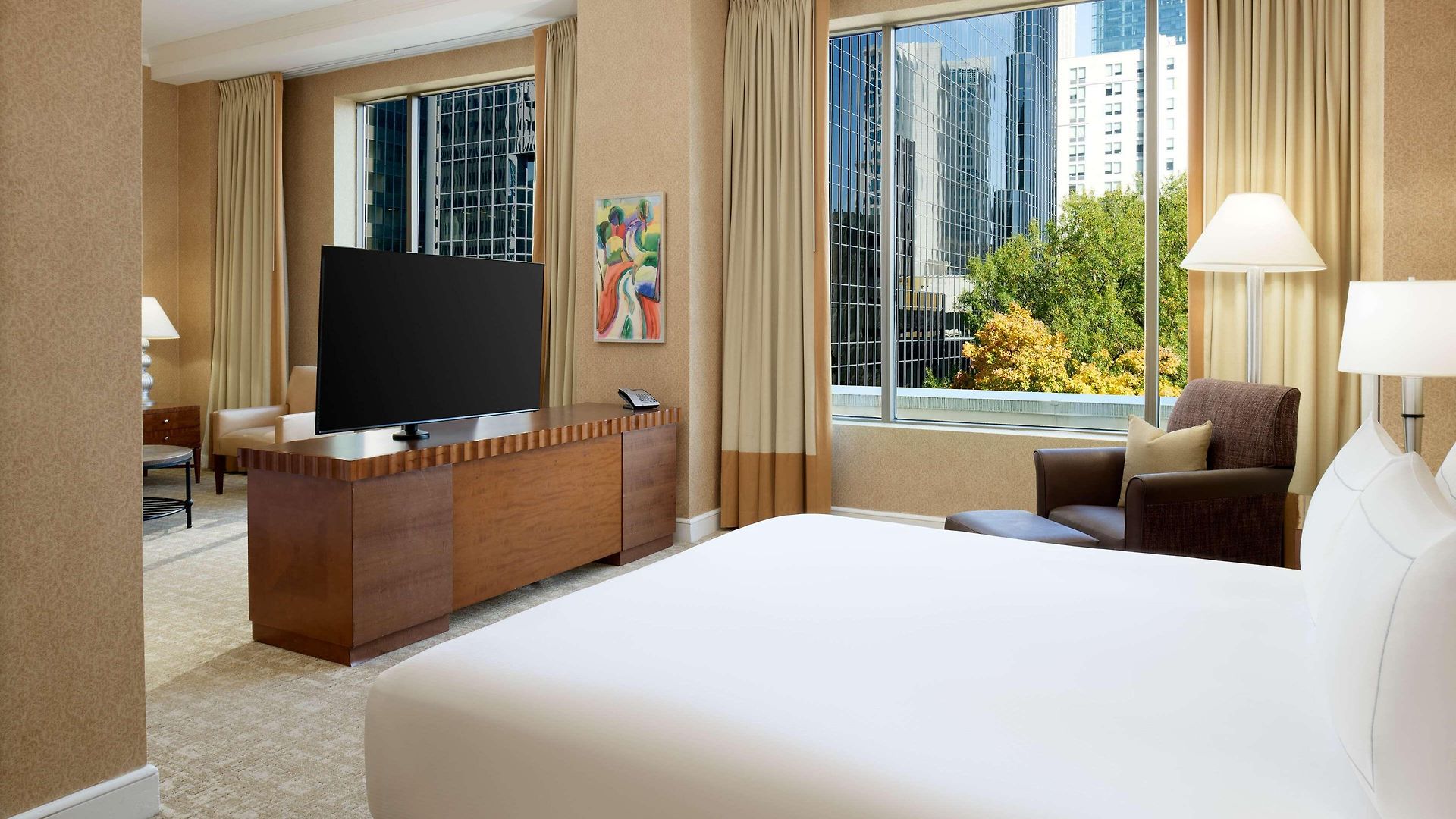 Hotel Hilton Uptown 4*