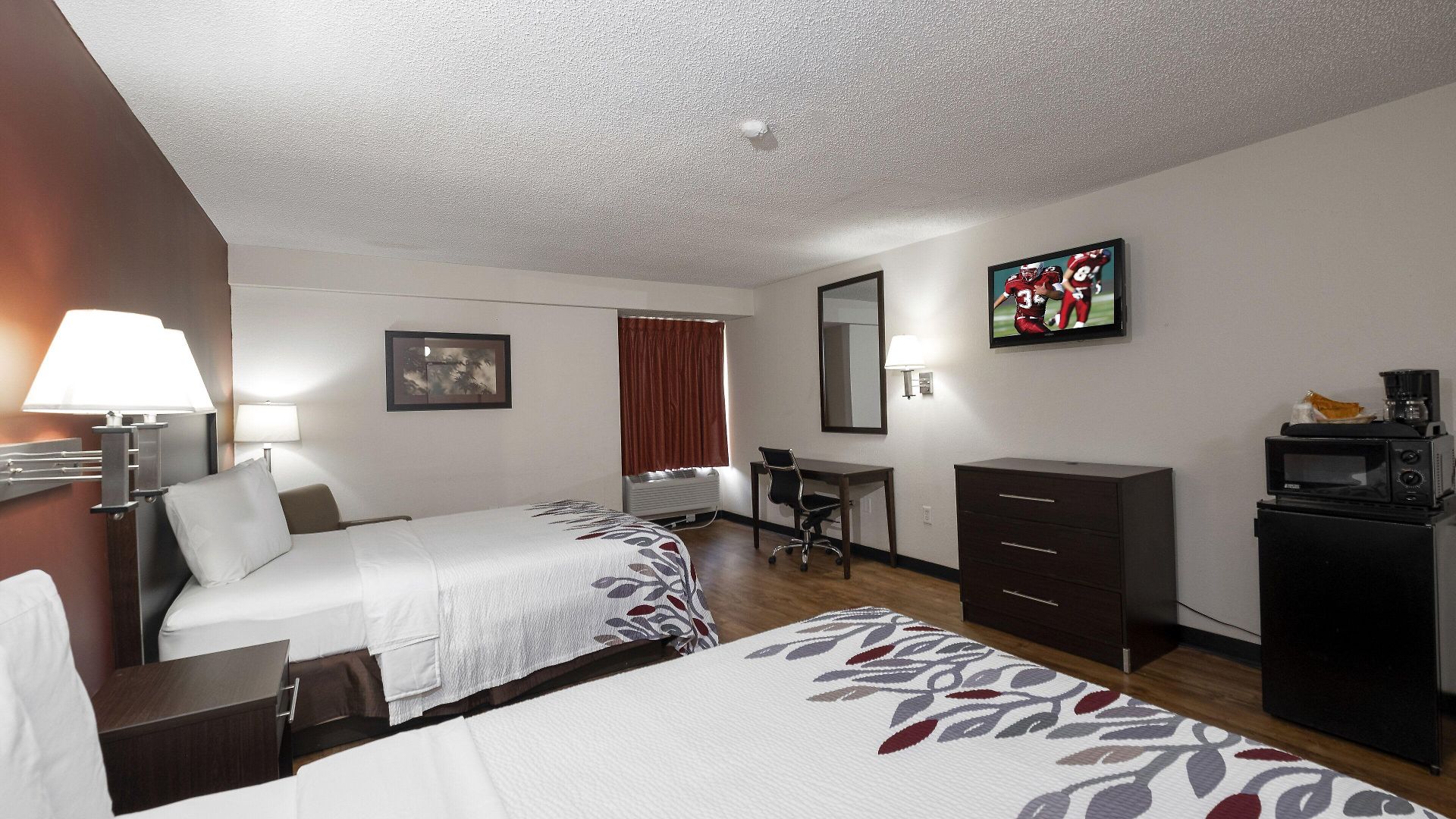 Motel Red Roof - 2*