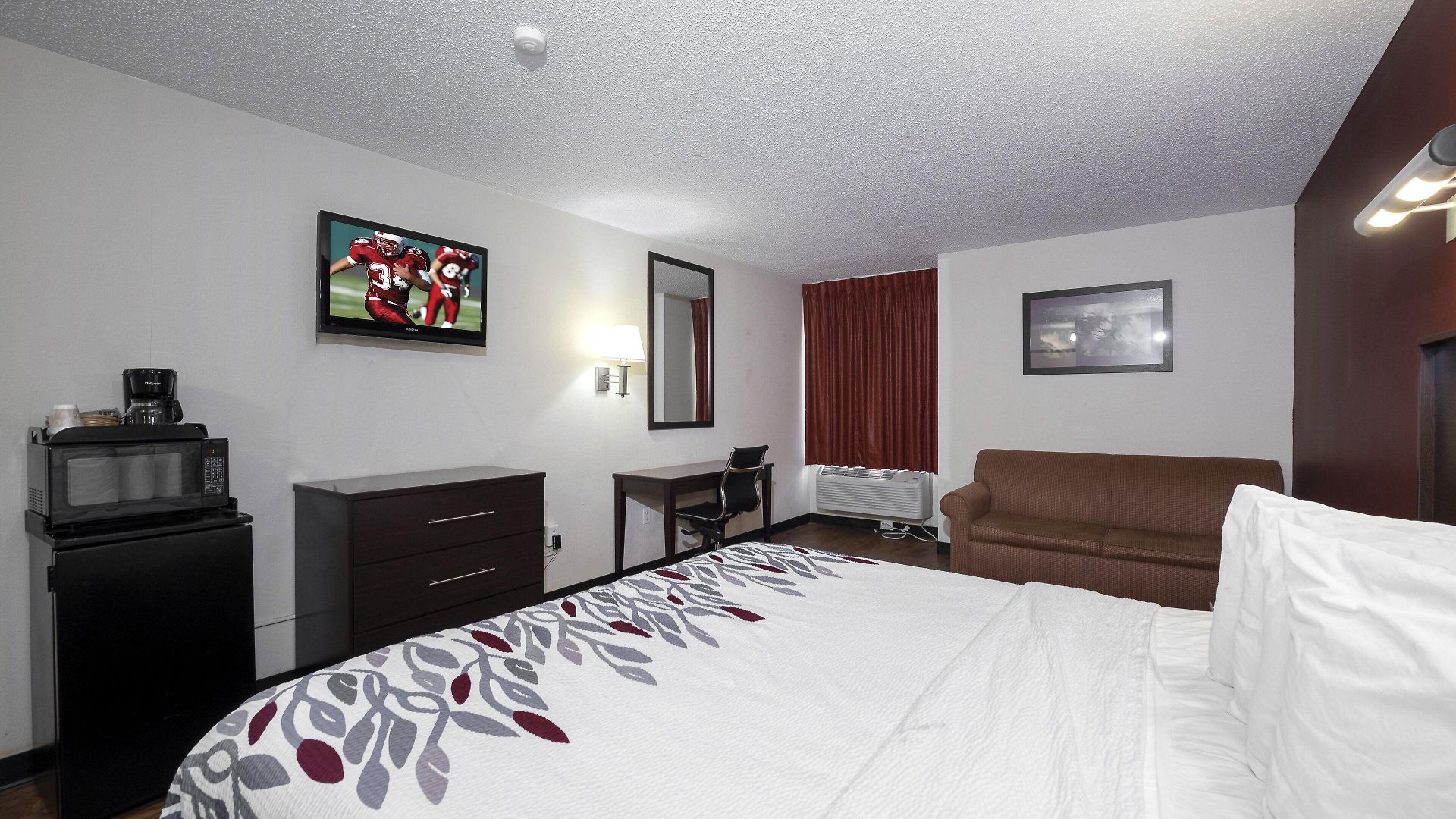 Motel Red Roof - 2*