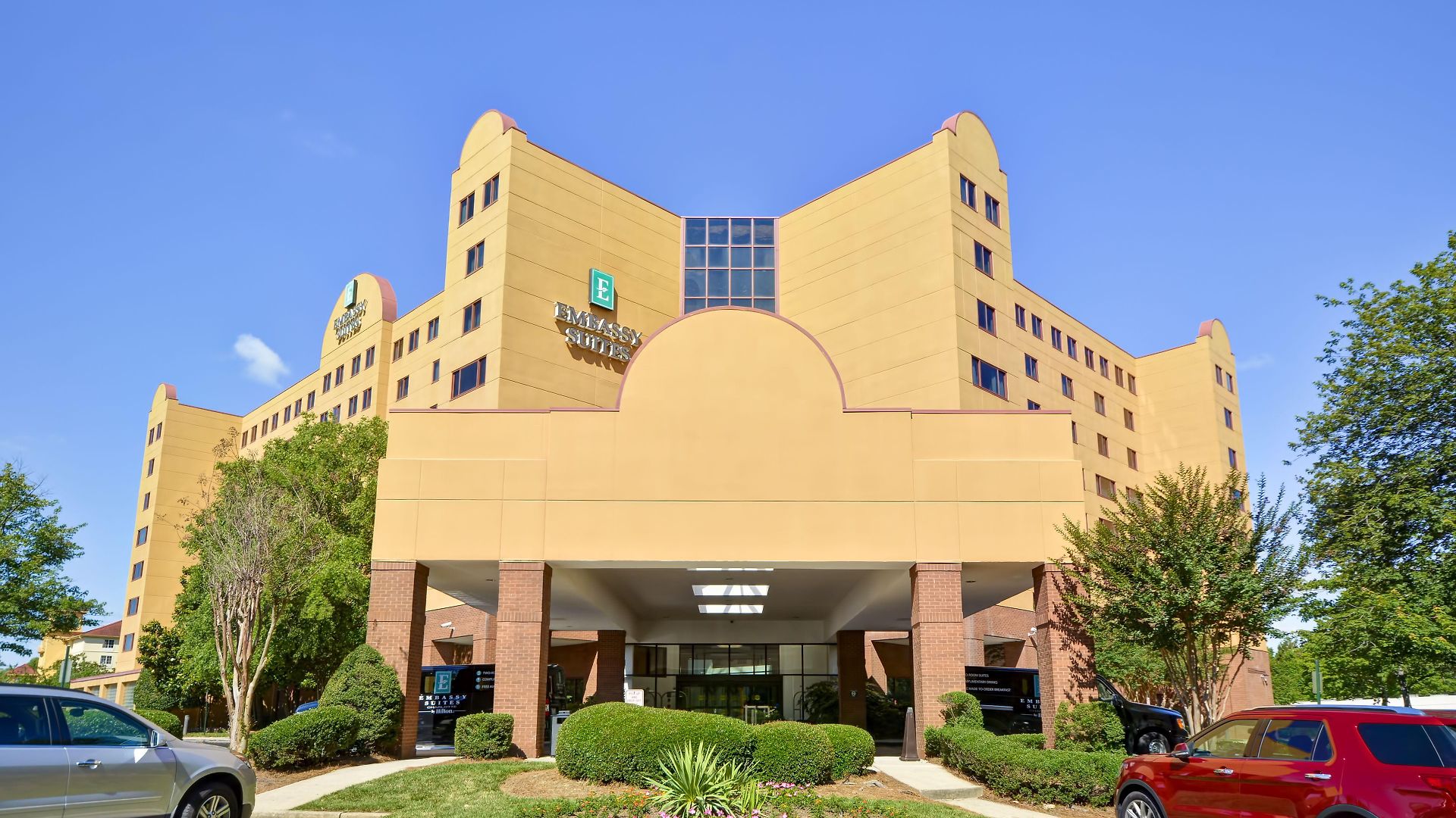 Embassy Hotel Charlotte